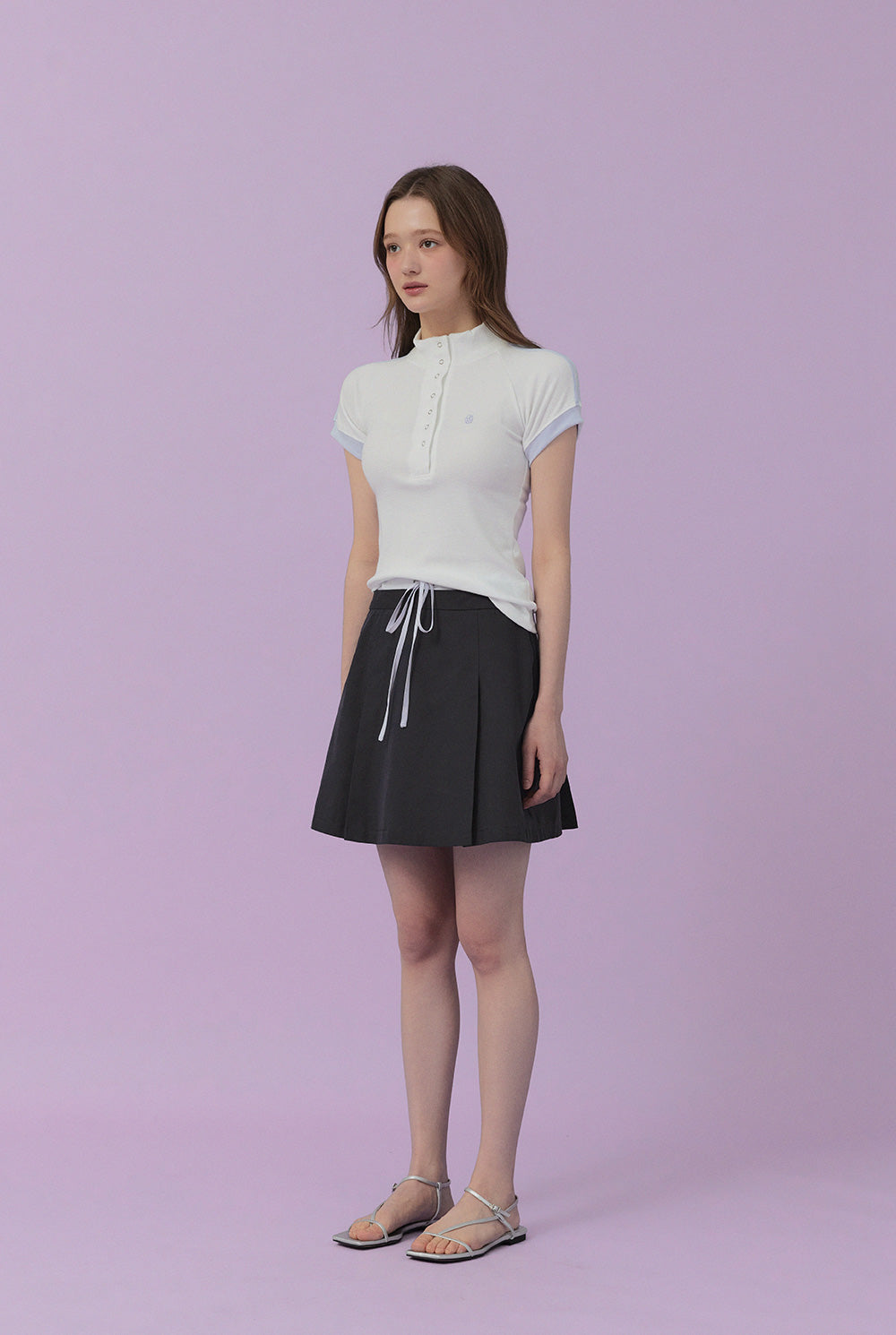 [TWEE] Conte Button Kurzarm-T-Shirt