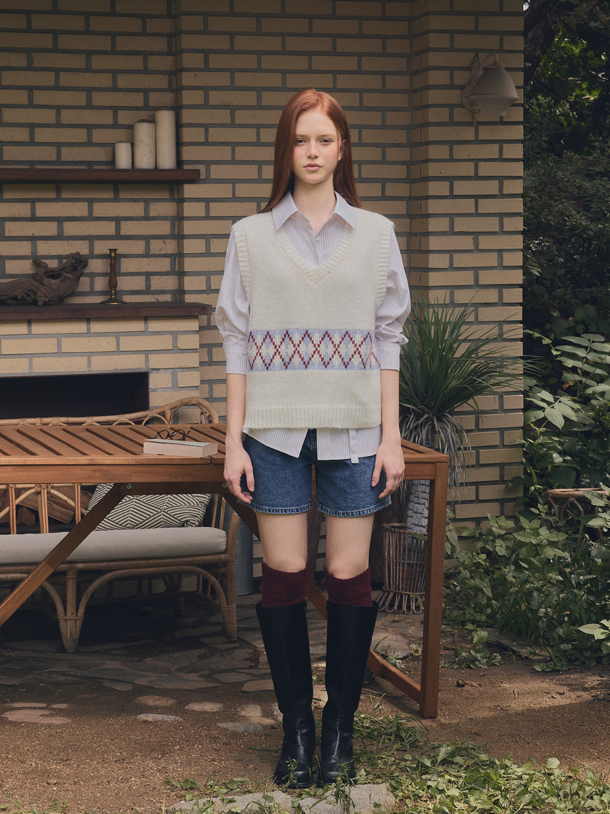 [TWEE] Senit Argyle Knit Vest