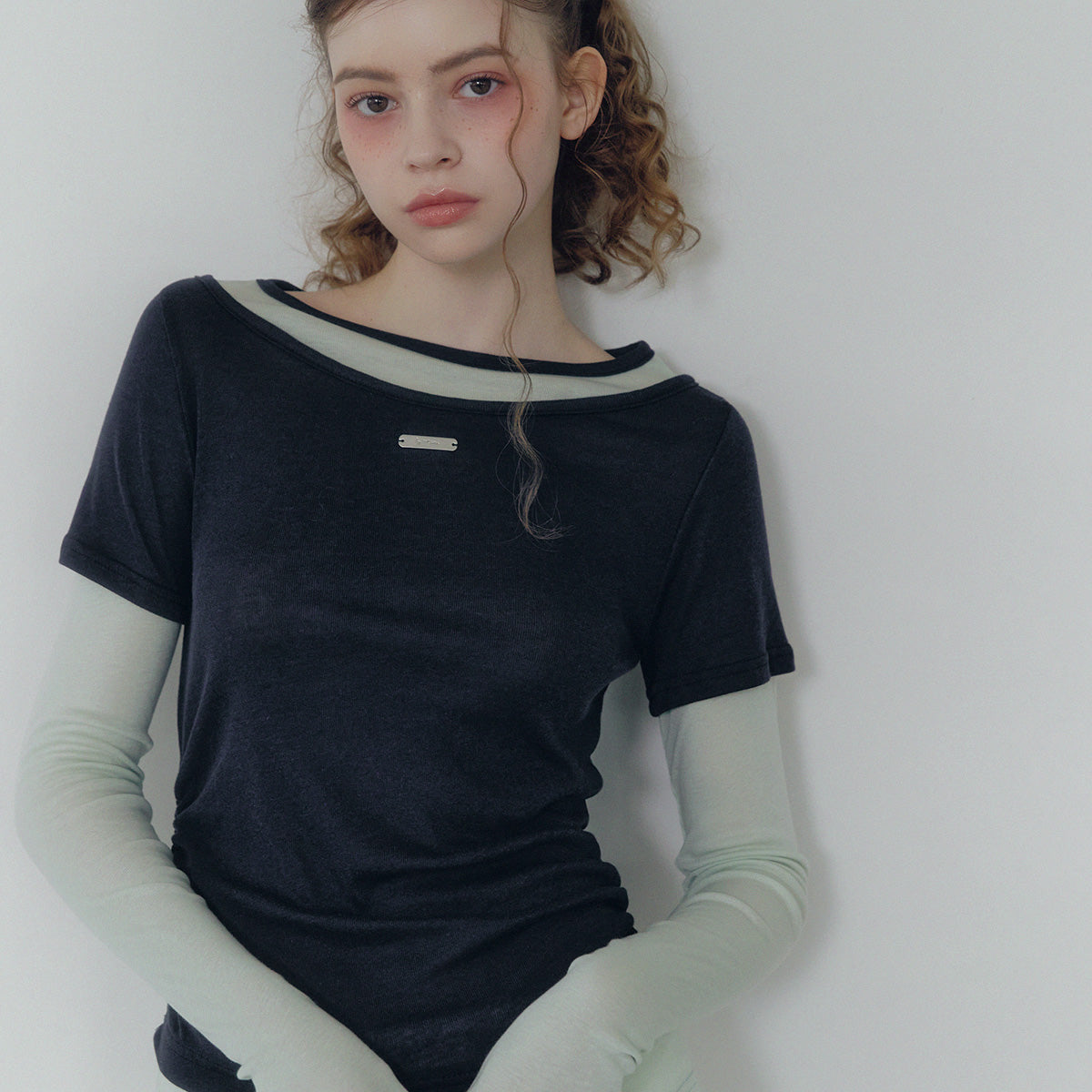 Lett contrast layered shirring long sleeve t-shirt