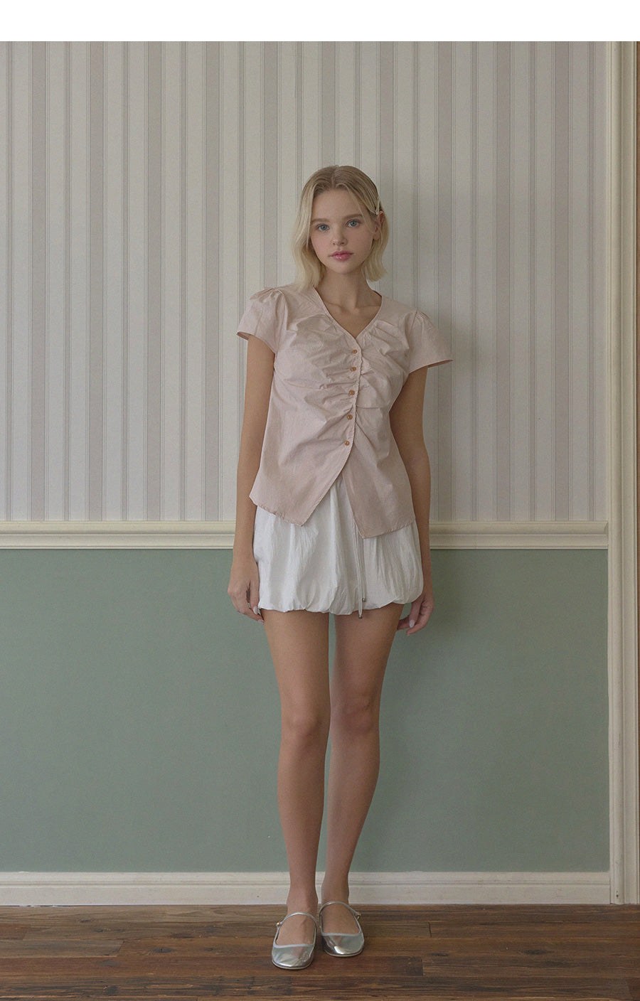 [TWEE] Witty Button Shirring Blouse