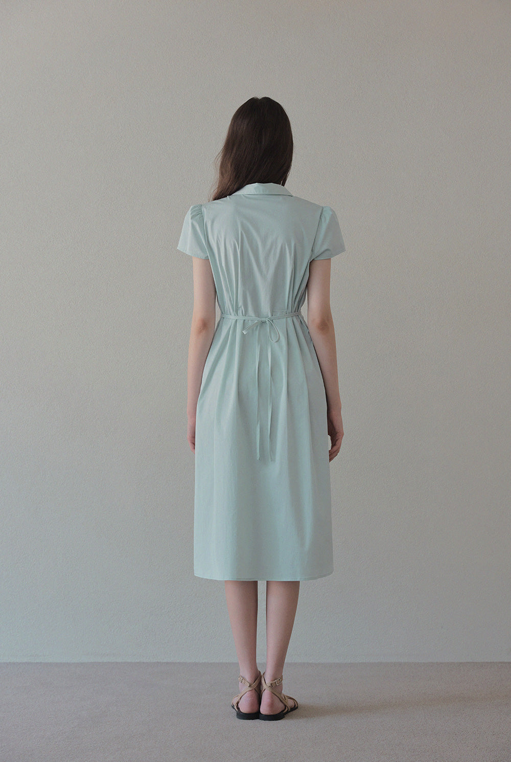 [TWEE] Dvil Open Collar Pintuck Long Dress