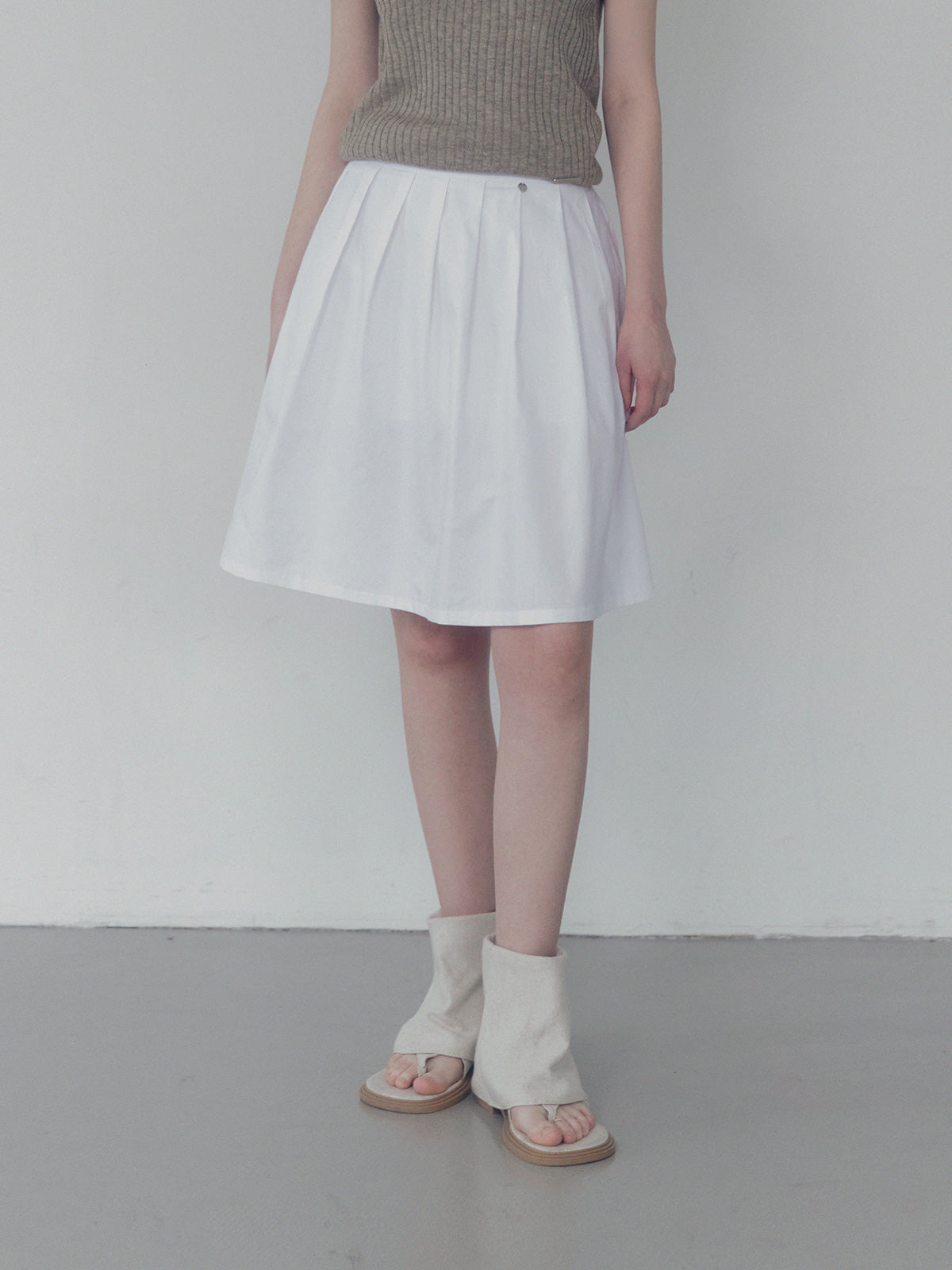 [TWEE] Eton pintuck back banding midi skirt