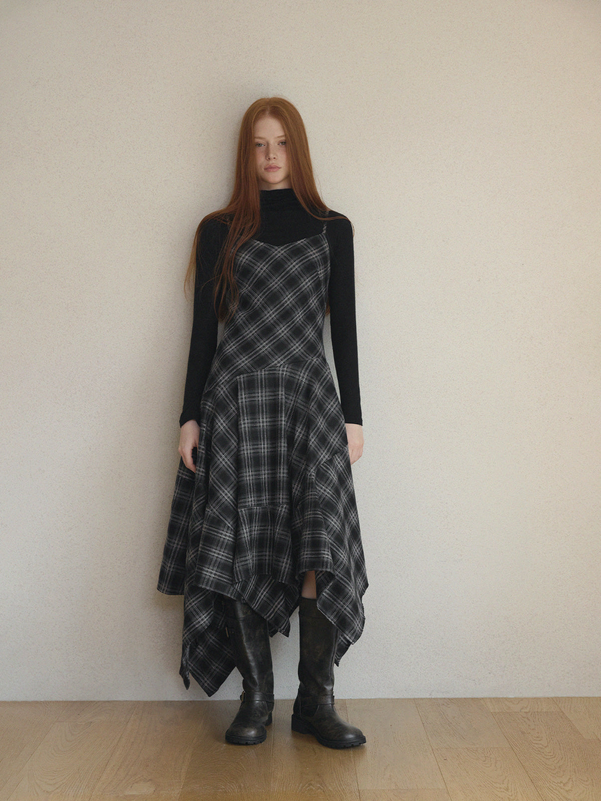 【TWEE】Drea Check Asymmetrical Sleeveless Long Dress