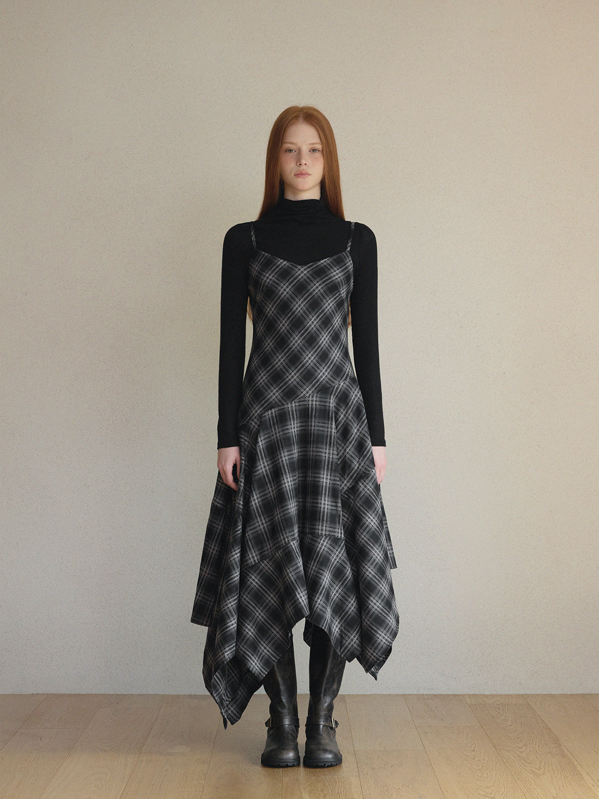 【TWEE】Drea Check Asymmetrical Sleeveless Long Dress