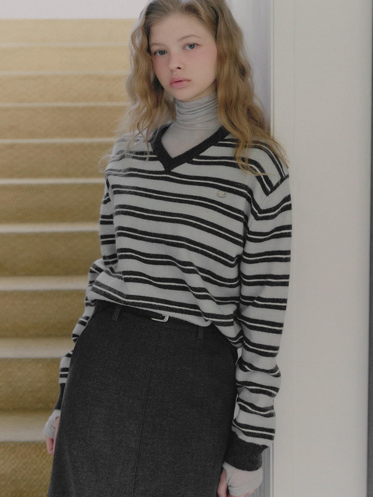 [TWEE] Coder Stripe V-Ausschnitt Stricktop