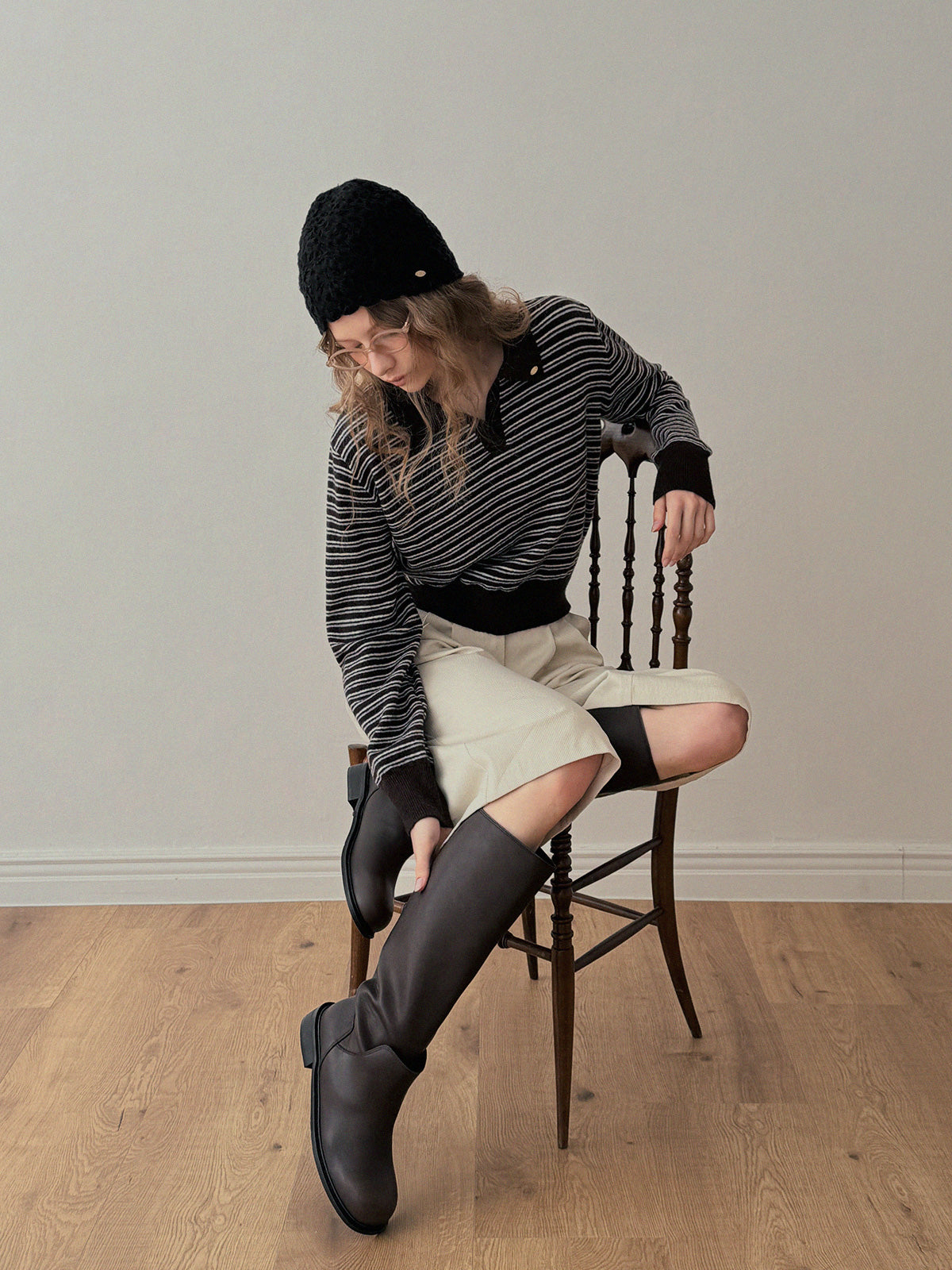 [TWEE] Stun Stripe Collar Long Sleeve Knit