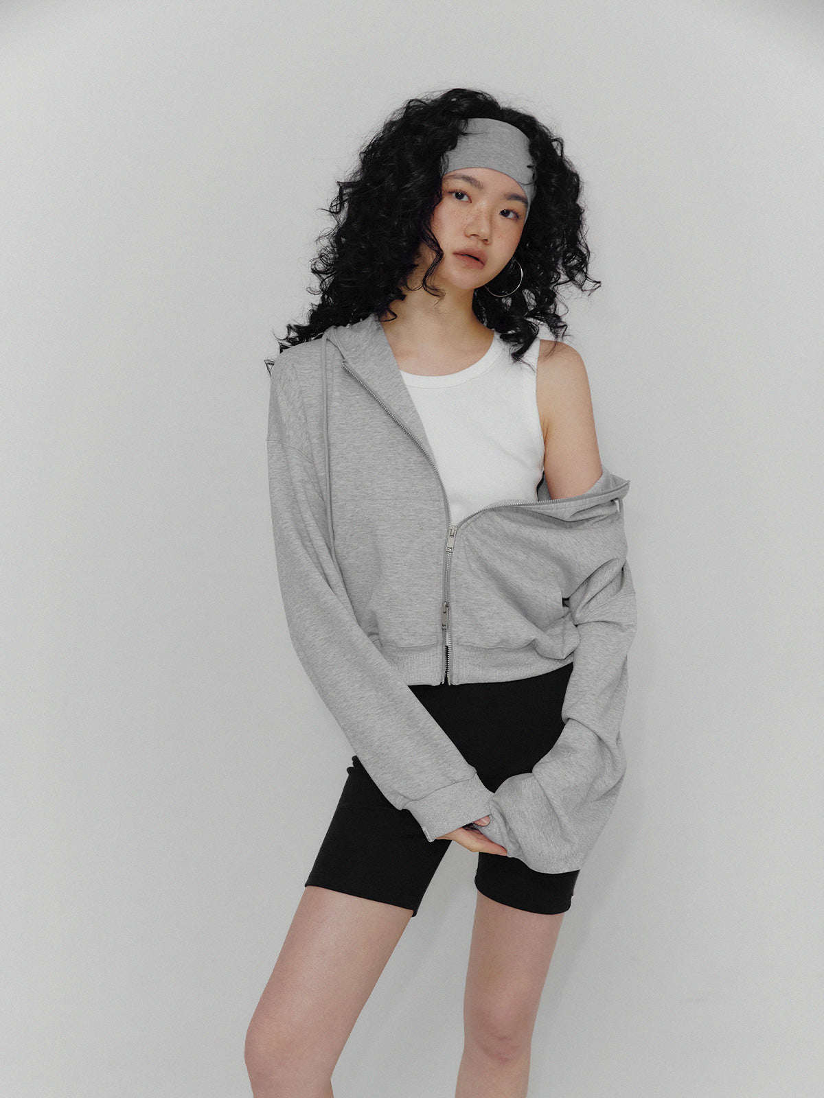 [TWEE] Alden Basic Long-Sleeve Hood Zip-Up