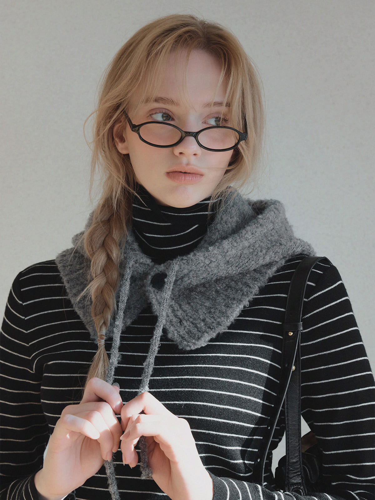 [TWEE] Ople Stripe Rollkragen-Stricktop