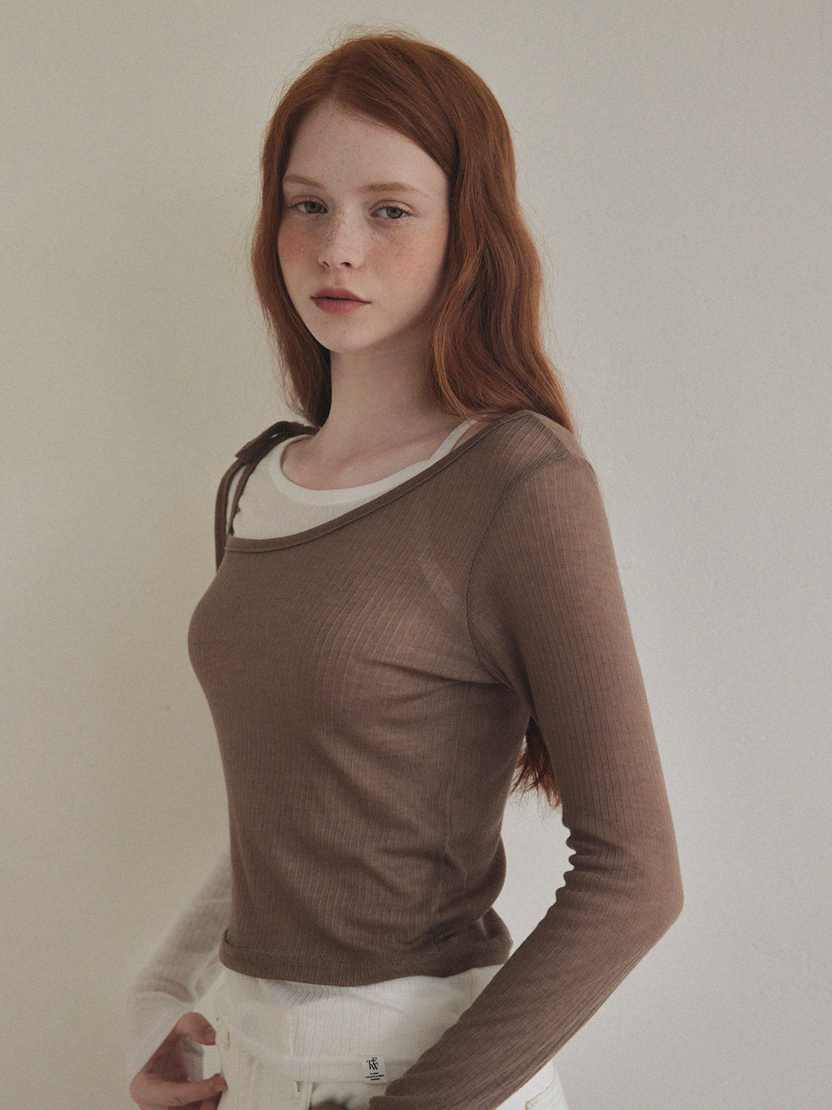 [TWEE] Winve Colorblock-Langarm-T-Shirt im Lagenlook