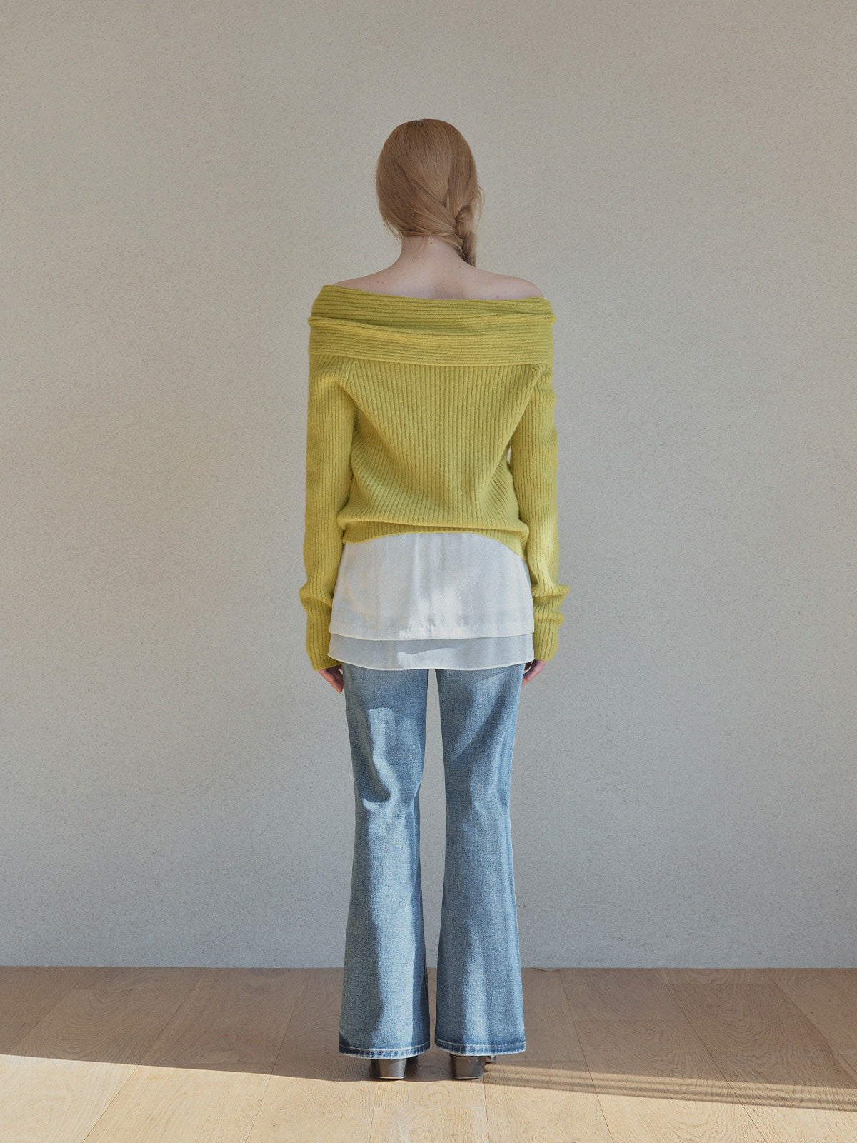 [TWEE] Maglia a coste Eldin con spalle scoperte