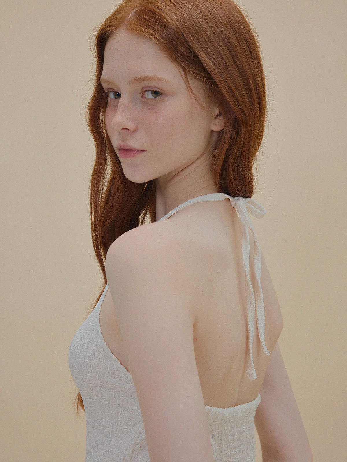【TWEE】Nine Wrinkle Halter Bustier