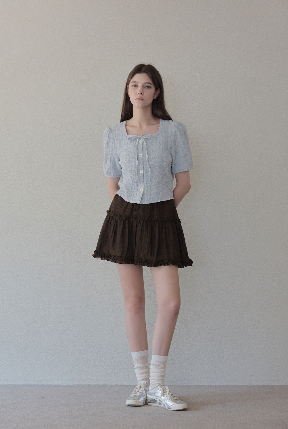 [TWEE] Lund Wrinkle Button Blouse
