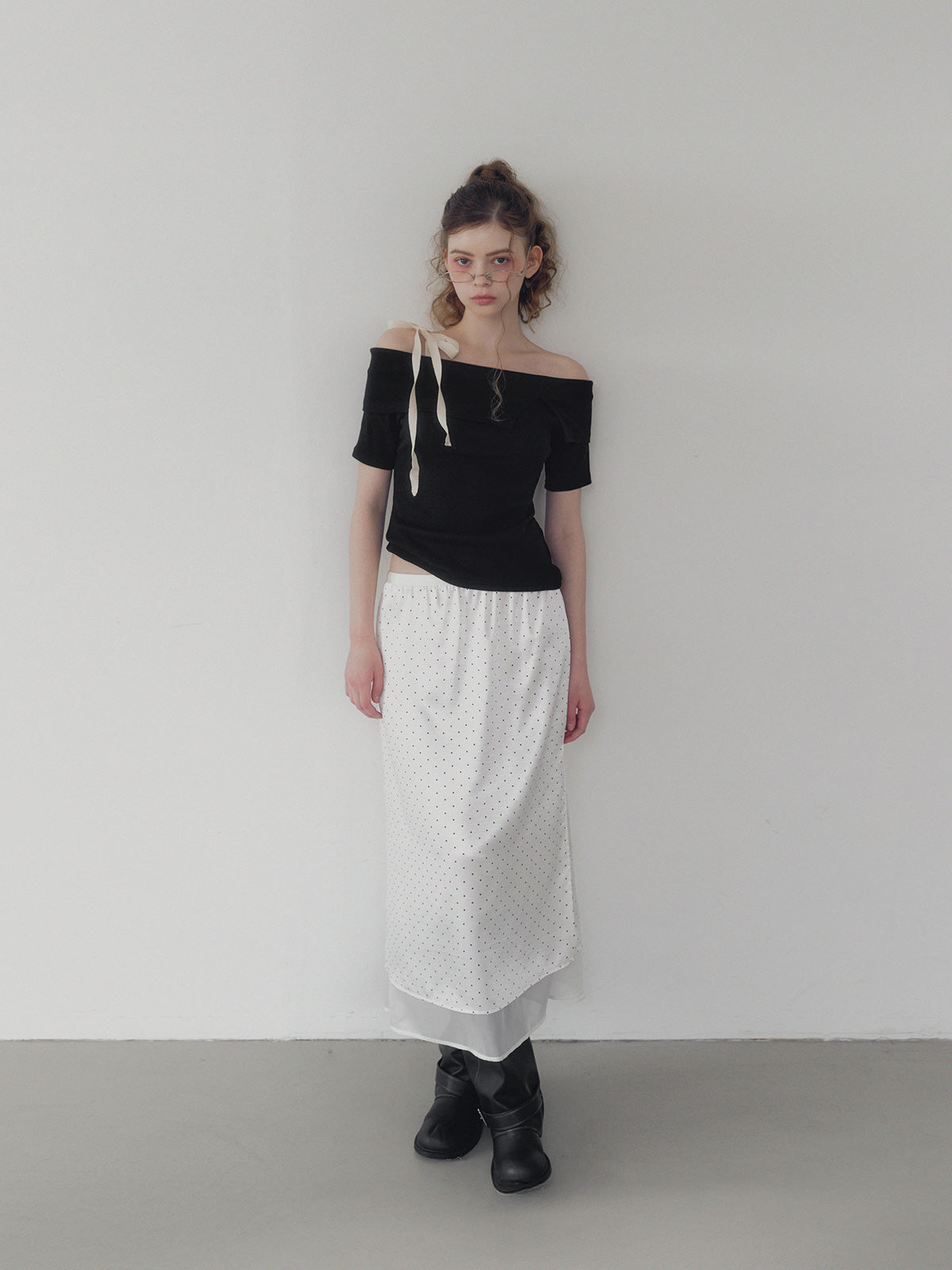 [TWEE] Petit strap one shoulder t-shirt