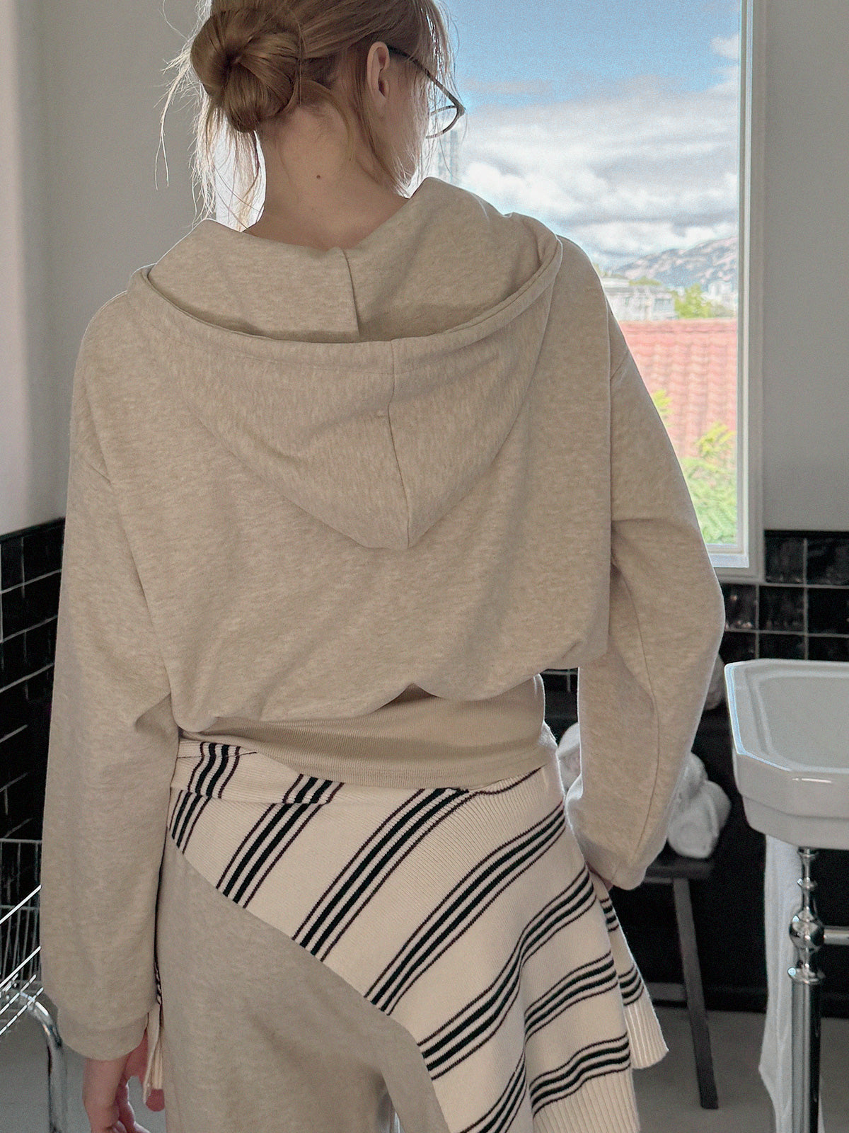 [TWEE] Lonton Schicht-Sweatshirt mit halbem Reißverschluss und lange Hose mit breitem Bund