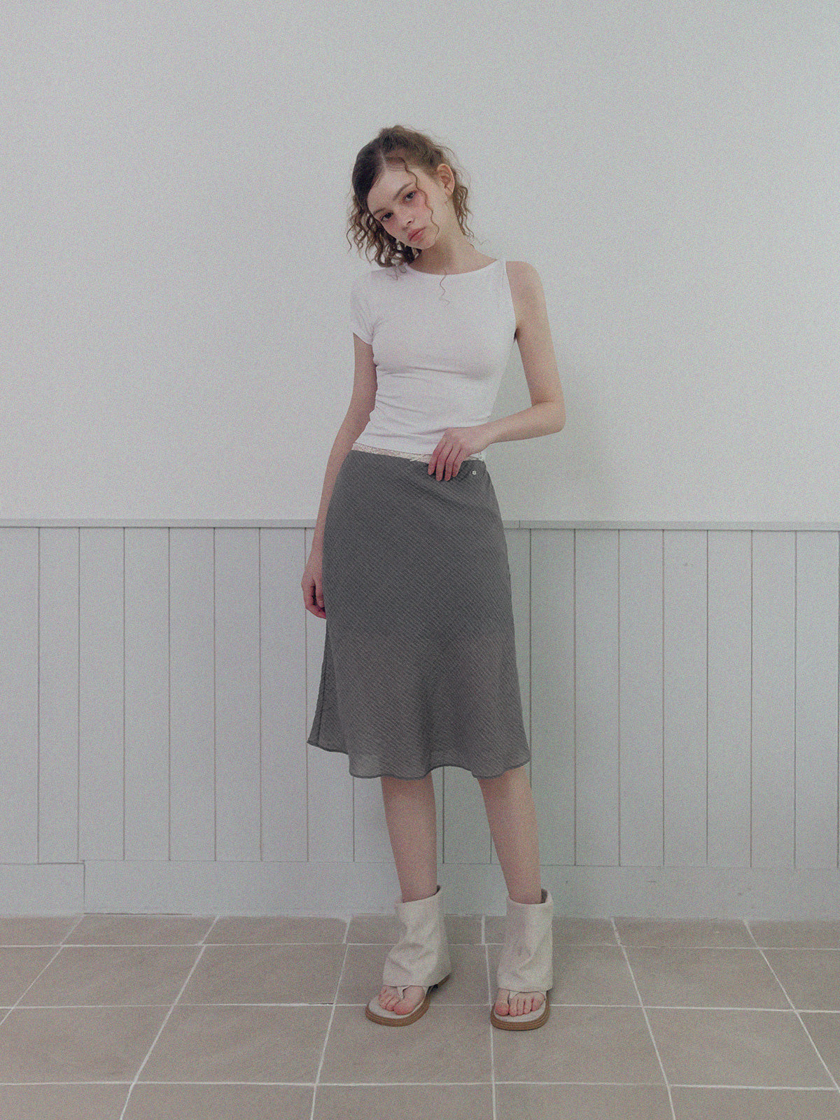 [TWEE] Beret check banding midi skirt
