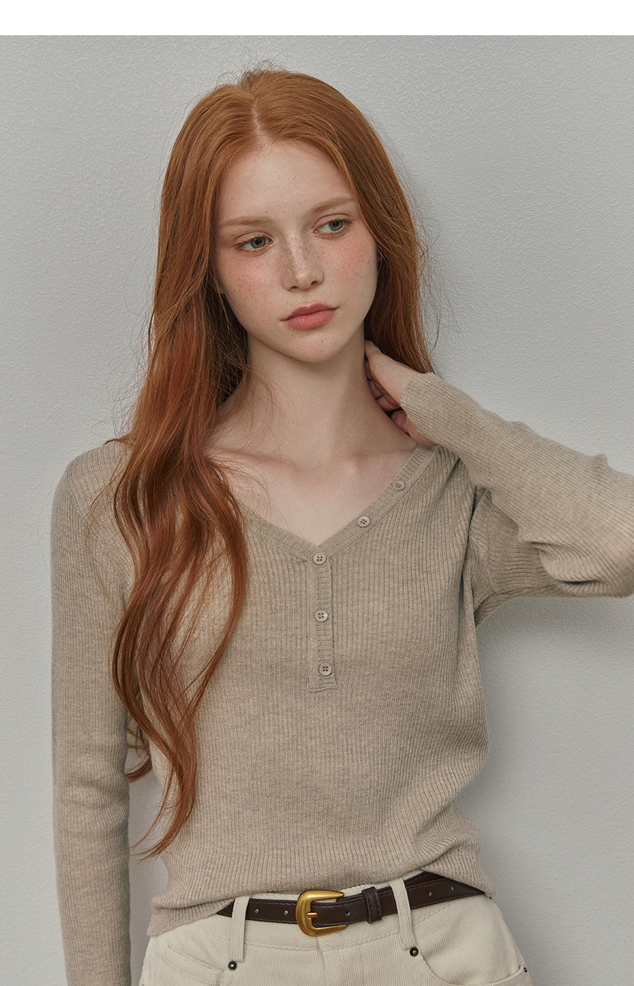 [TWEE] Gomez Button Knit