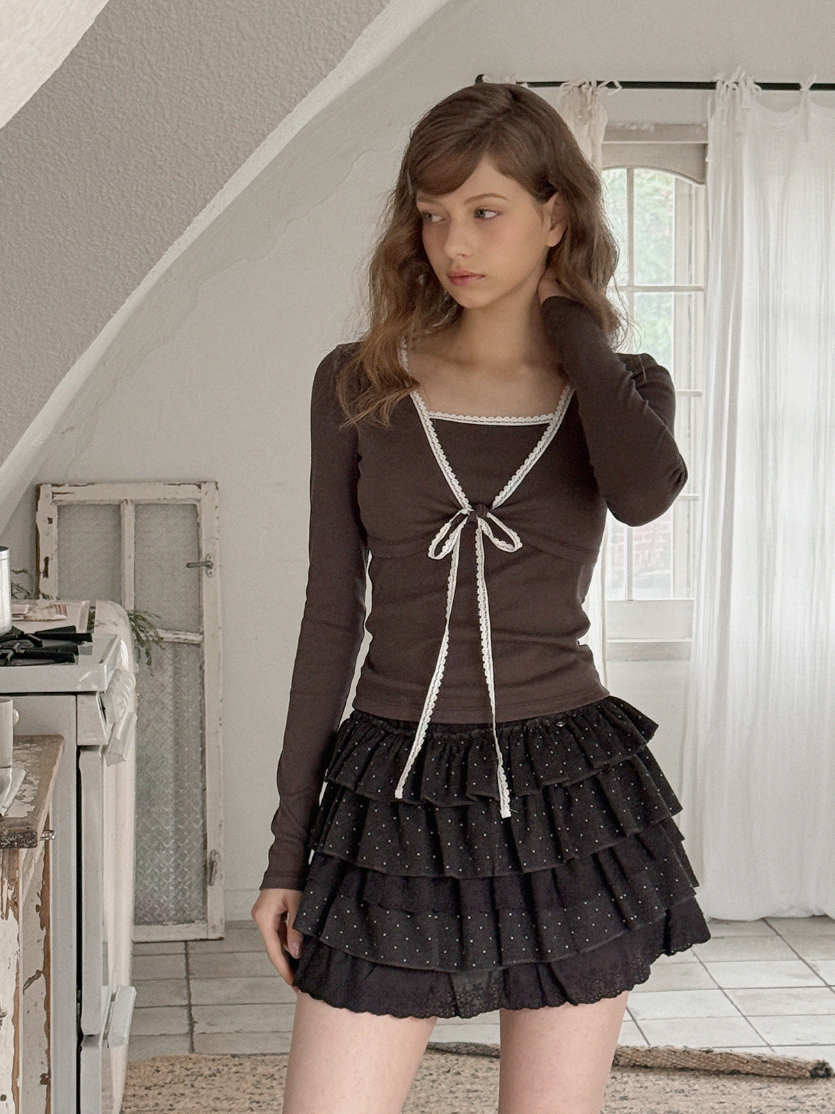 [TWEE] Bevil Layered Contrast Lace Long-Sleeve T-Shirt