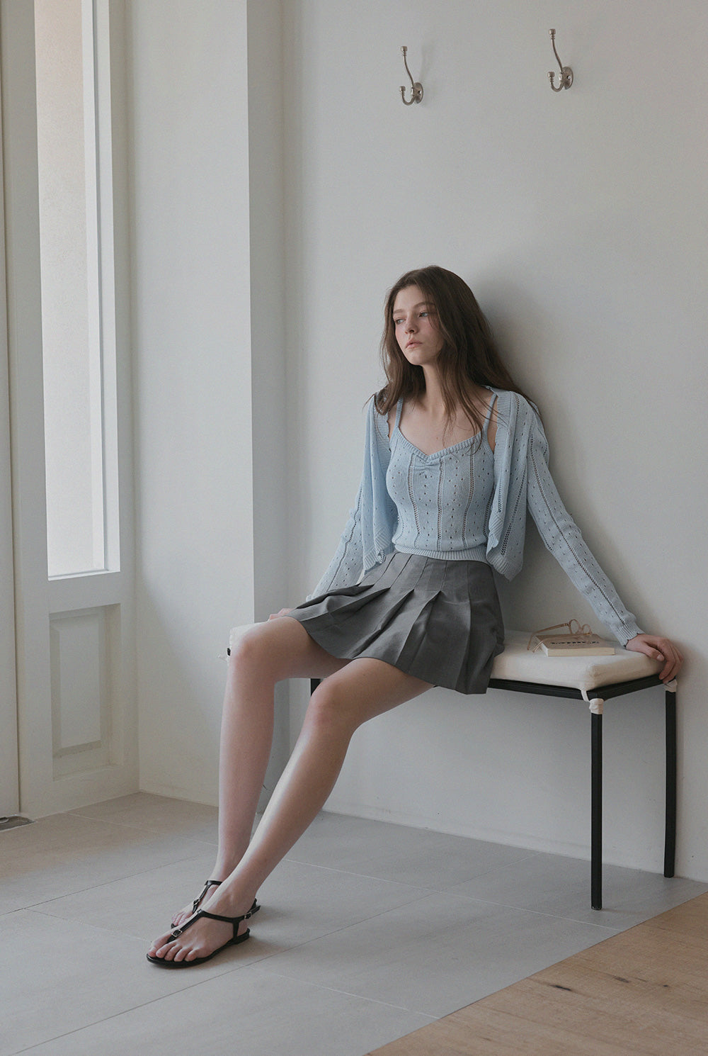 [TWEE] Zden Scatch Punching Knit Tank Cardigan Set