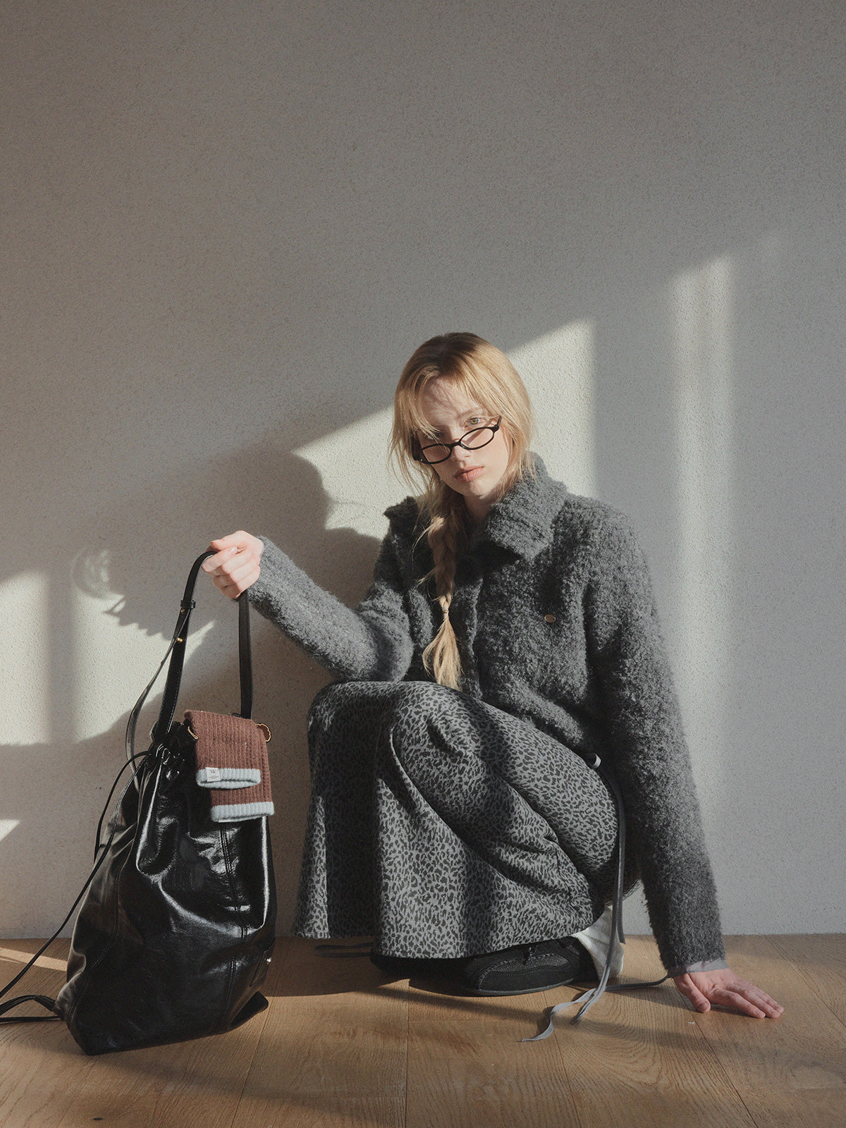 [TWEE] Cardigan in maglia a collo alto Qupit Boucle