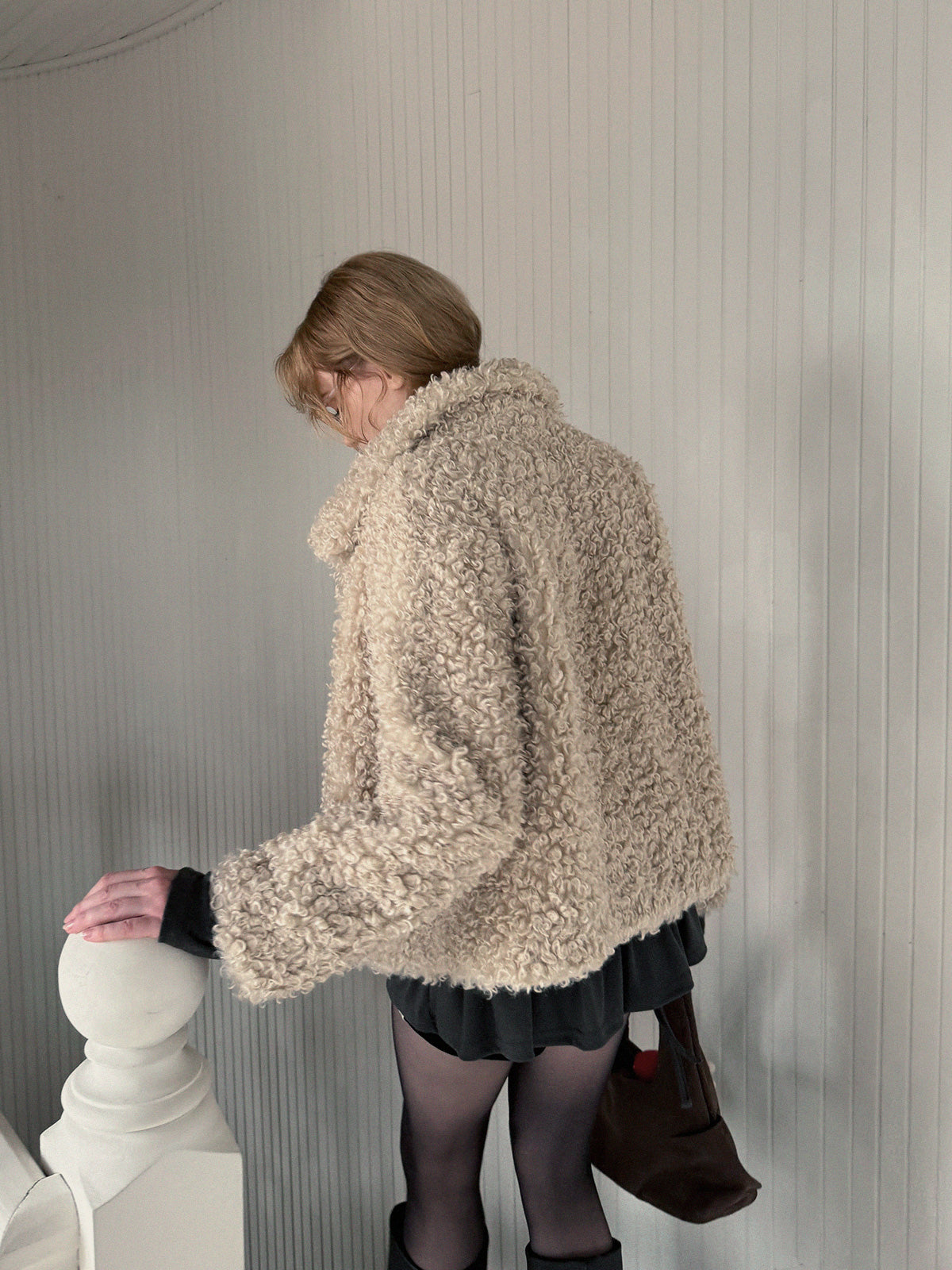 [TWEE] 썩은 와이드 칼라 테디 퍼 재킷