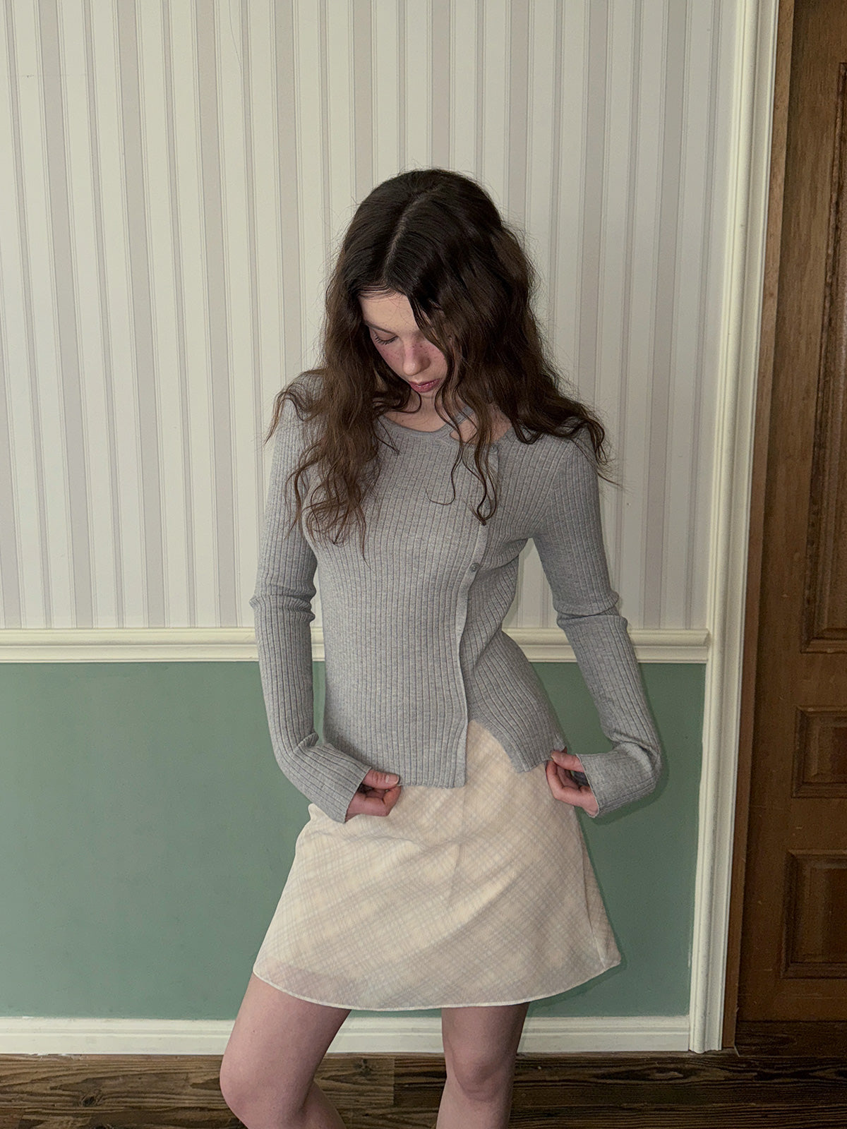 [TWEE] Marlon Asymmetrical Slit Button Long Sleeve Knit