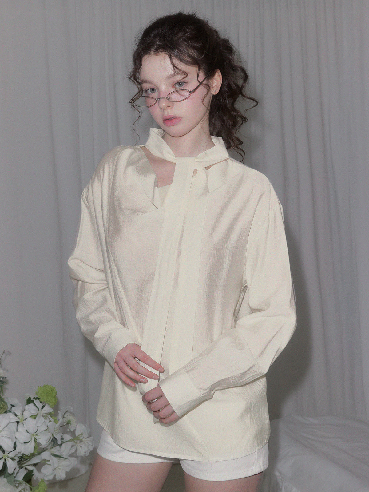 [TWEE] Eton drape strap long sleeve blouse