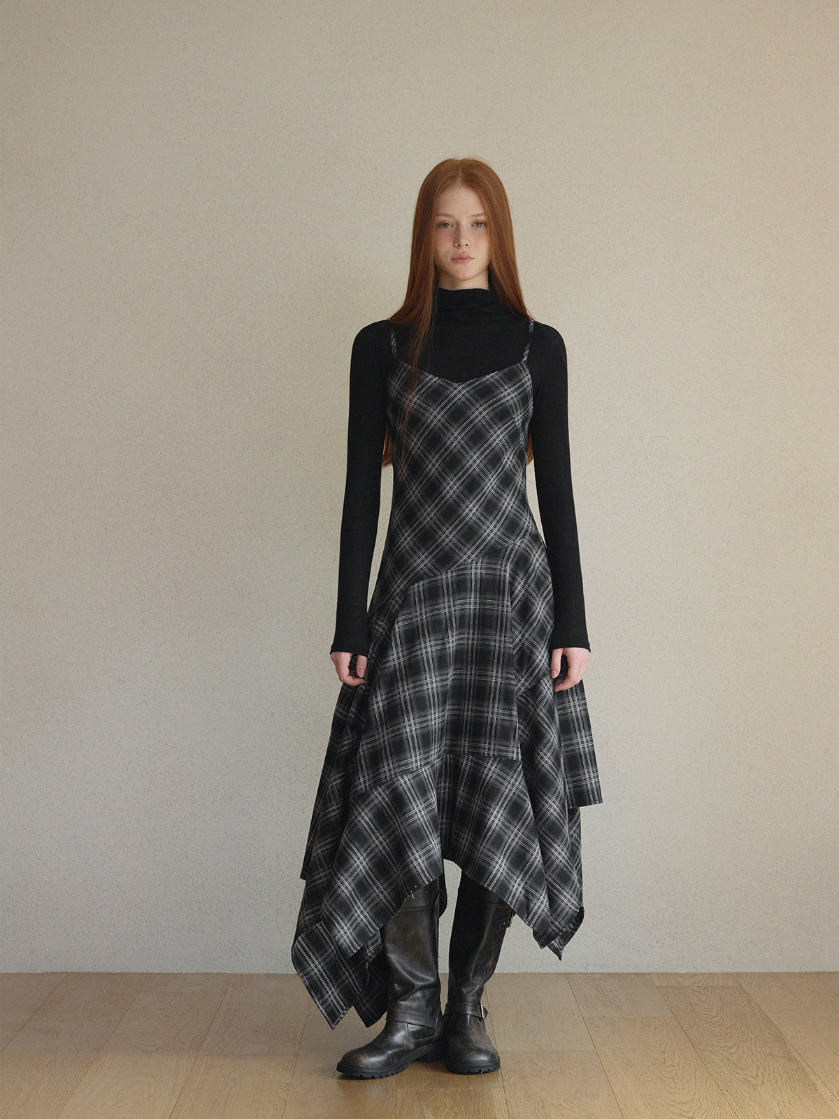 【TWEE】Drea Check Asymmetrical Sleeveless Long Dress