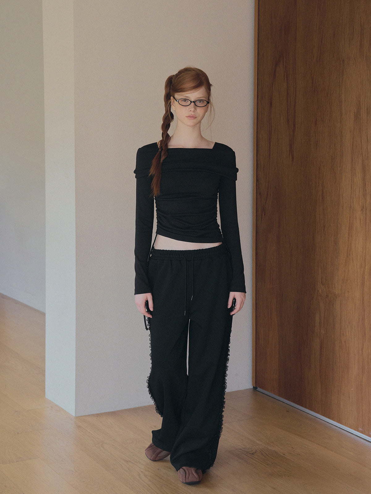 [TWEE] Dwin 2-Way Drape Strap Long Sleeve Tee