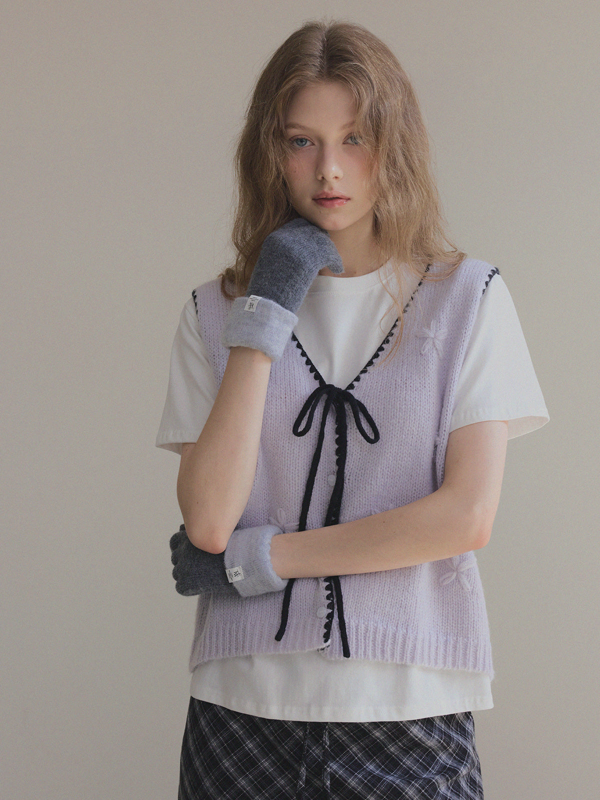 【TWEE】Pfund Color-Block Strap Flower Knit Vest