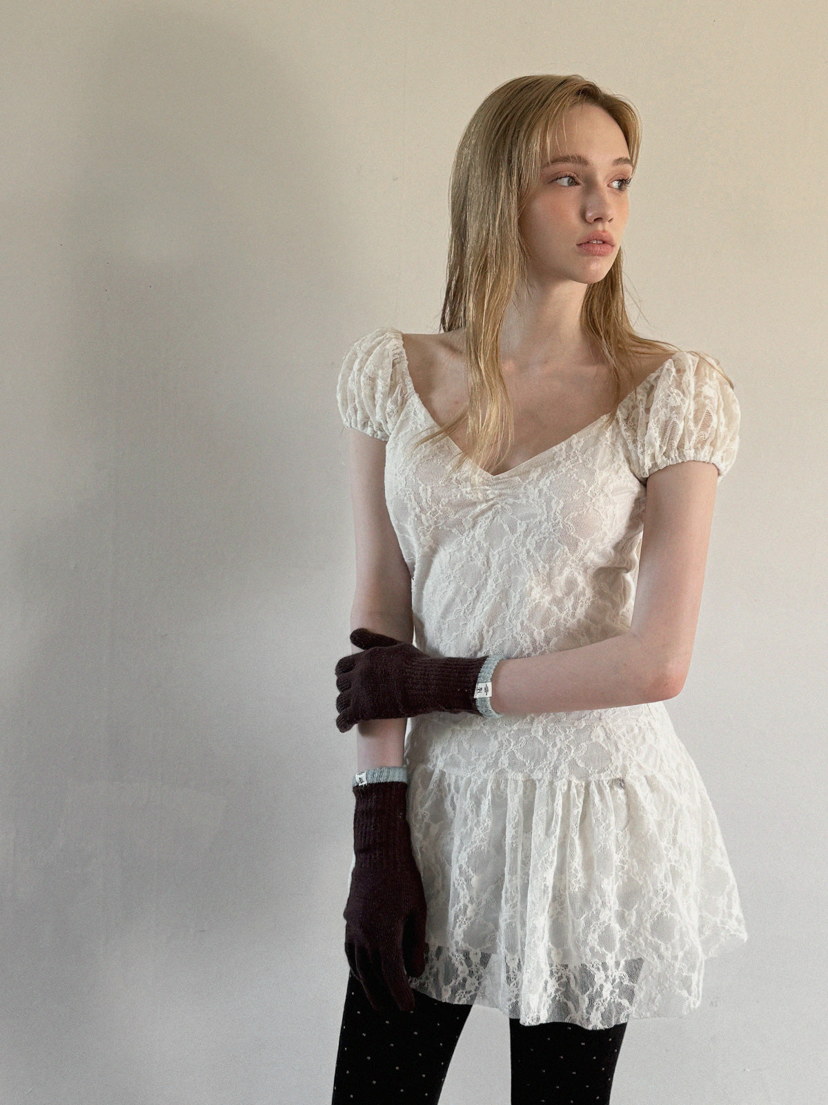 [TWEE] Đầm Mini Mebin Sheer Shirring 2 Chiều