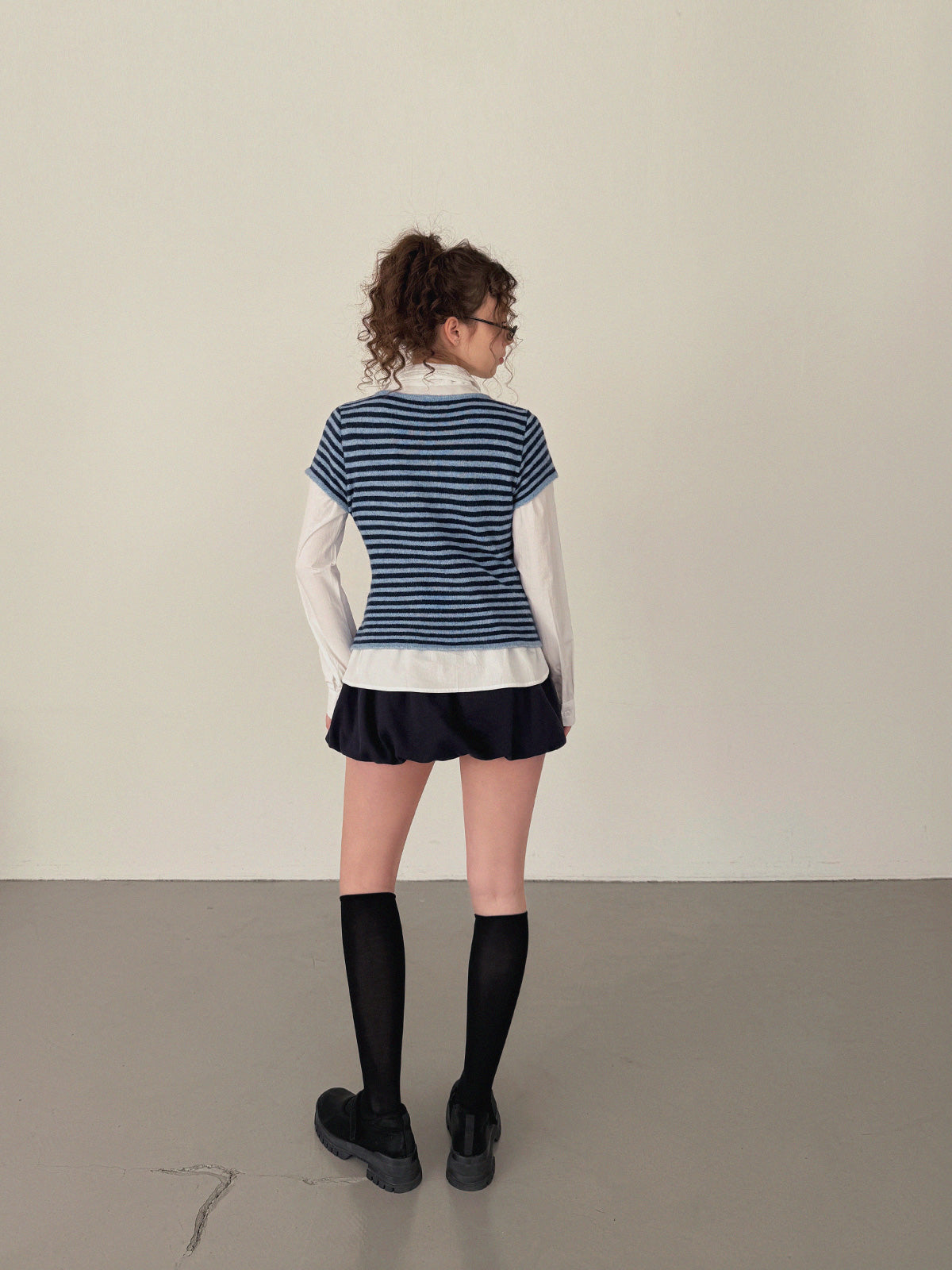 [TWEE] Kinko v-neck short sleeve knit