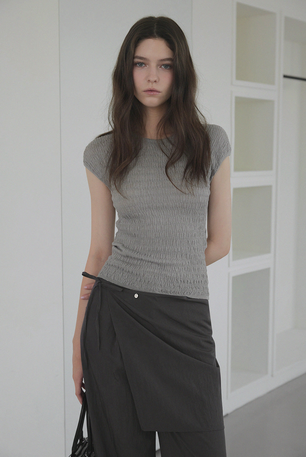 [TWEE] T-shirt plissettata Morini con spacco posteriore