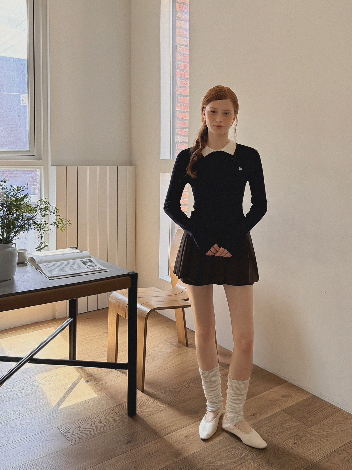 [TWEE] Rimet Contrast Collar Long Sleeve Knit