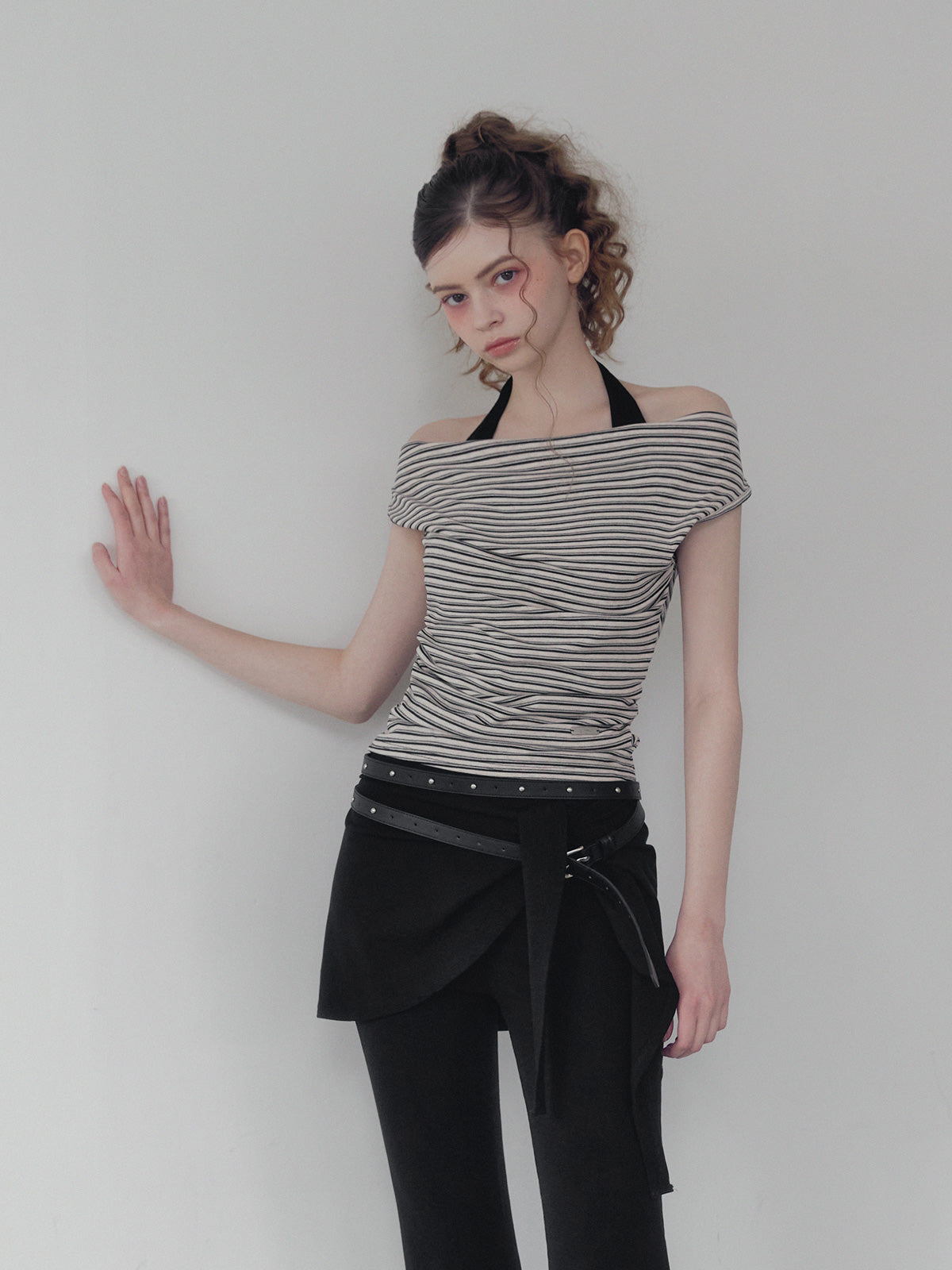 [TWEE] Edlen Halter Layered T-Shirt