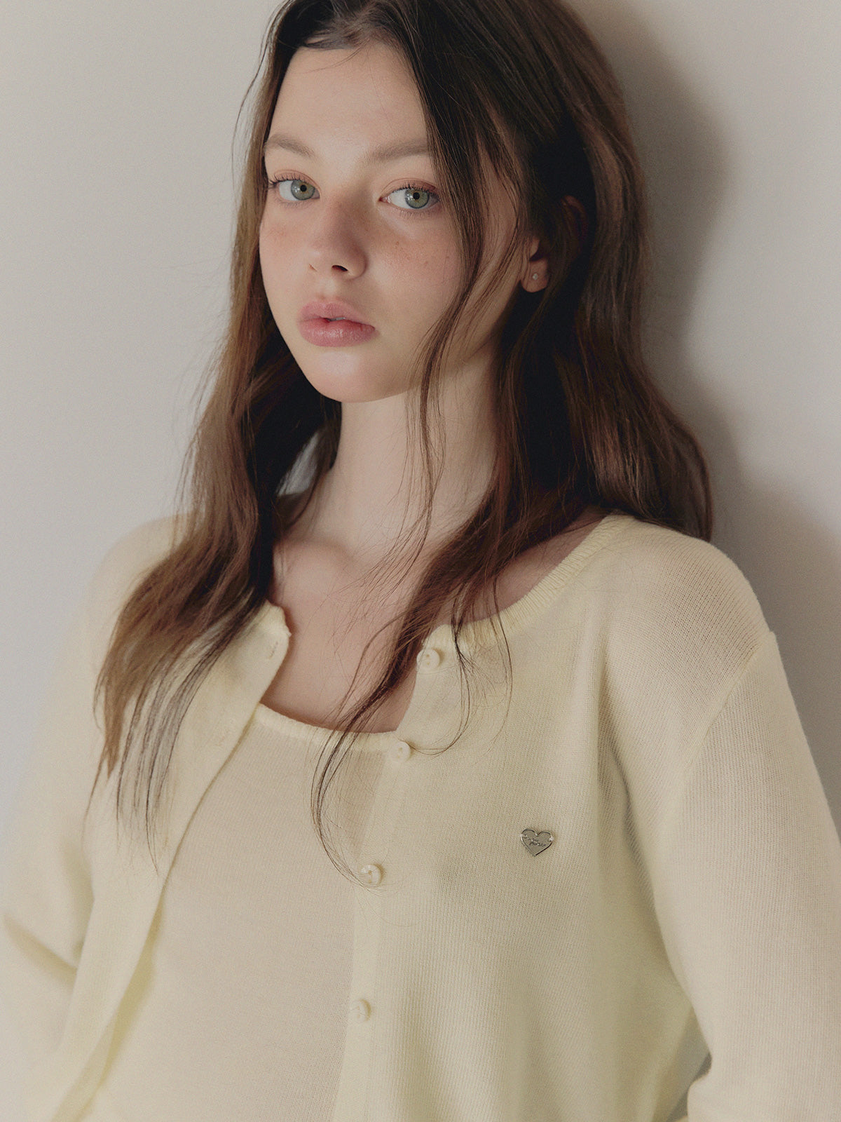 [TWEE] Aulde 喇叭无袖开衫套装