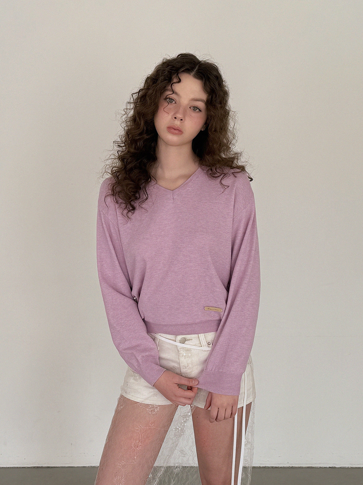 [TWEE] Dallen V-Neck Loose Fit Long Sleeve Knit
