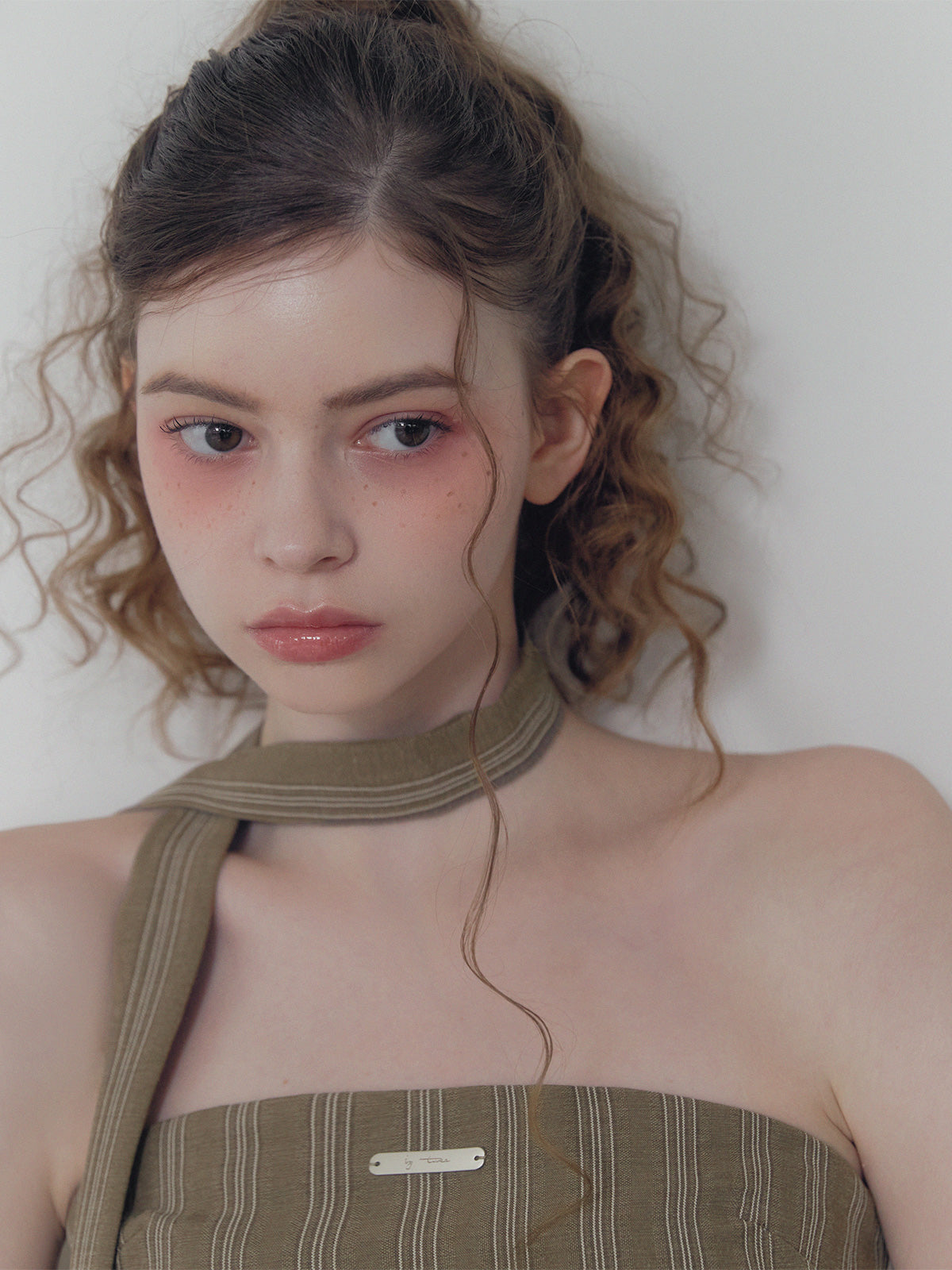 [TWEE] Heichi Stripe Asymmetric Tube Top(Strap Set)