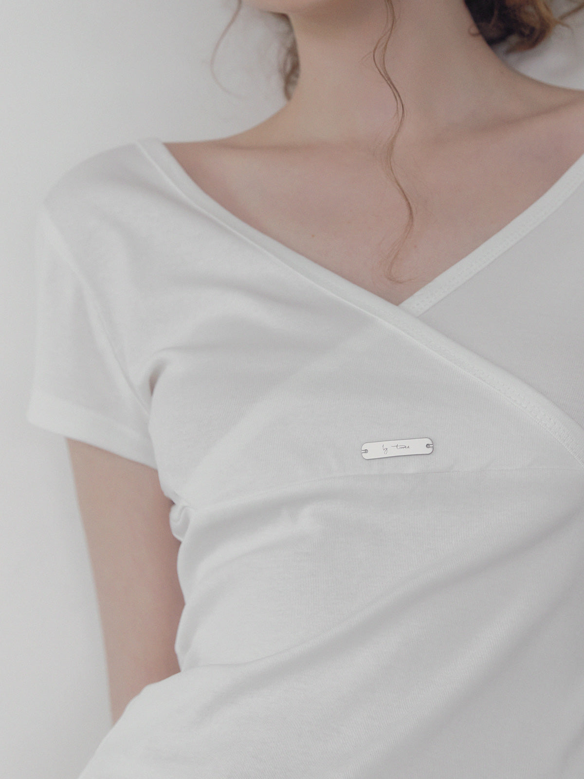 [TWEE] Palet v wrap short sleeve t-shirt