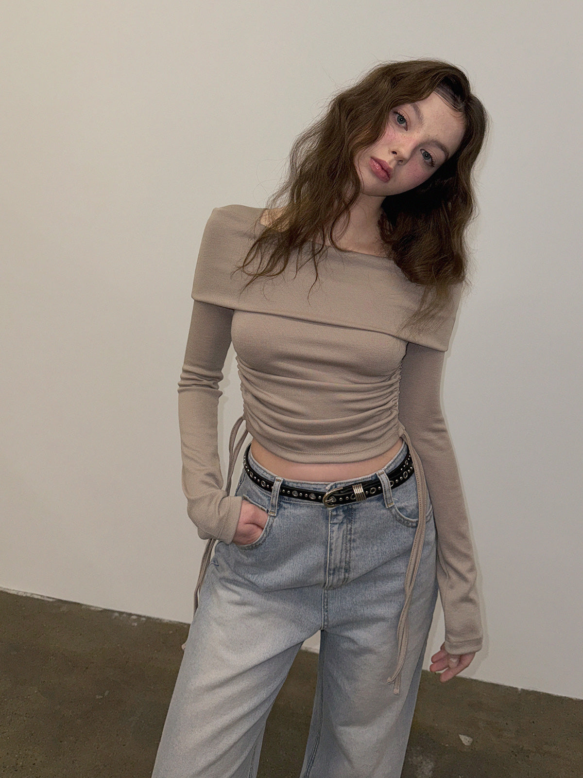 [TWEE] Dwin 2-Way Drape Strap Long Sleeve Tee