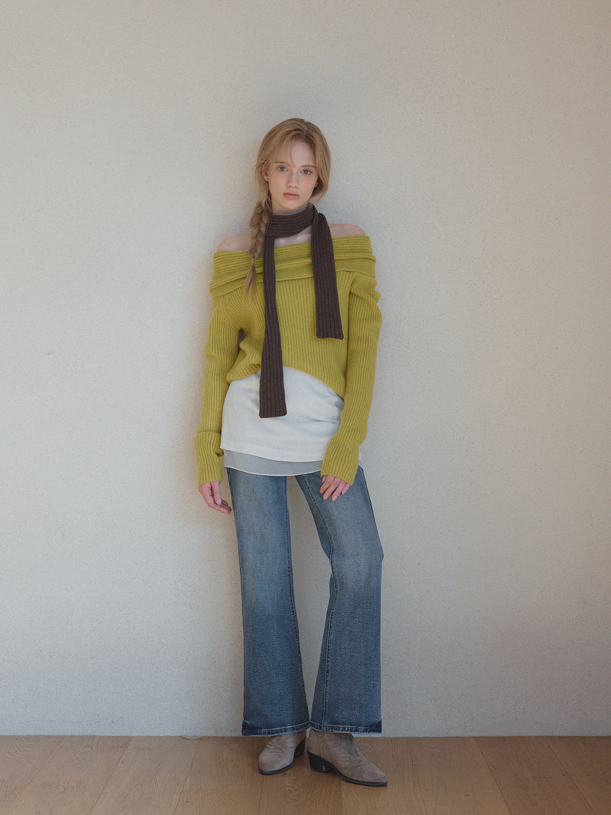 [TWEE] Maglia a coste Eldin con spalle scoperte