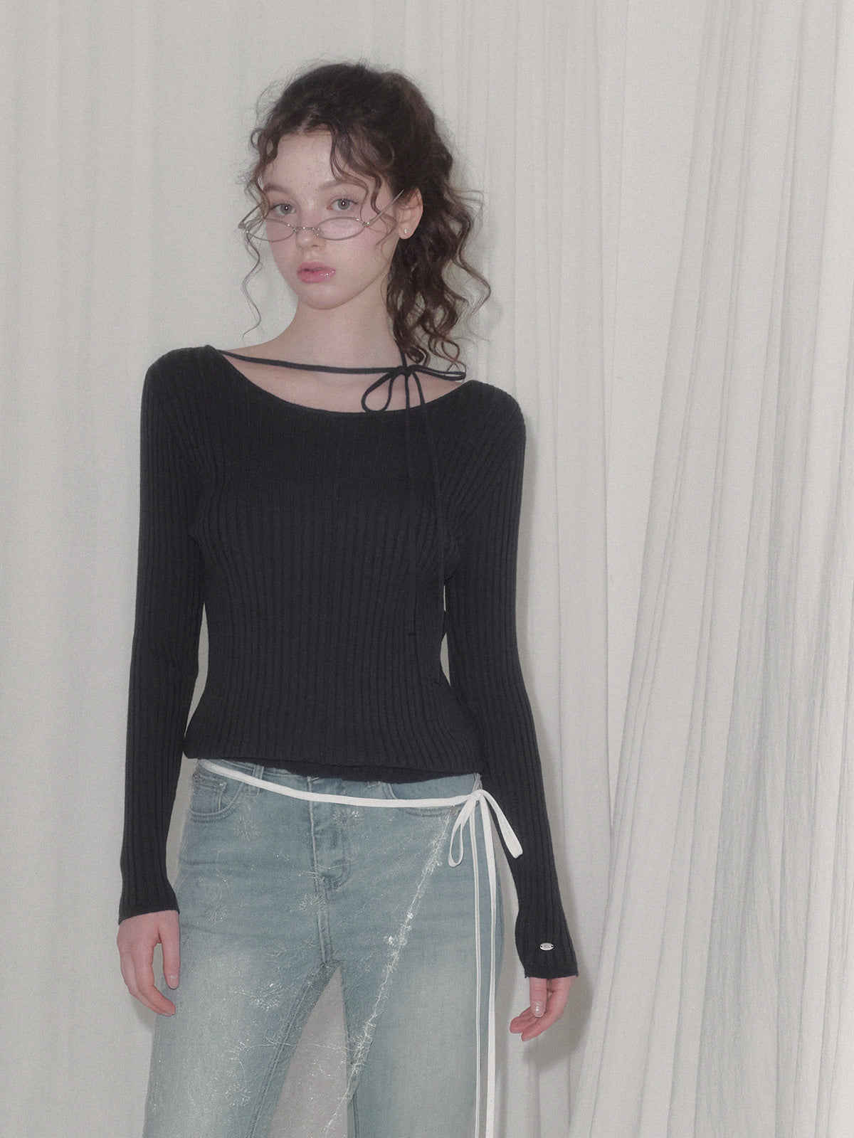 [TWEE] Lumen Strap Ribbed Long Sleeve Knit