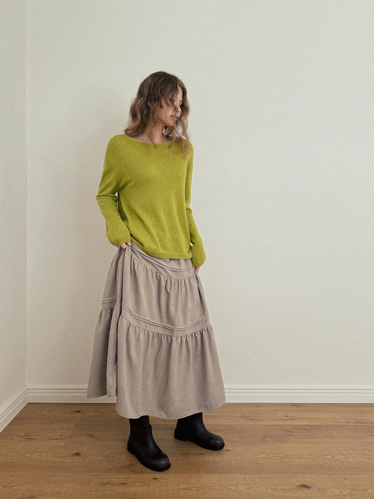 [TWEE] Roer Suede Frill Long Skirt