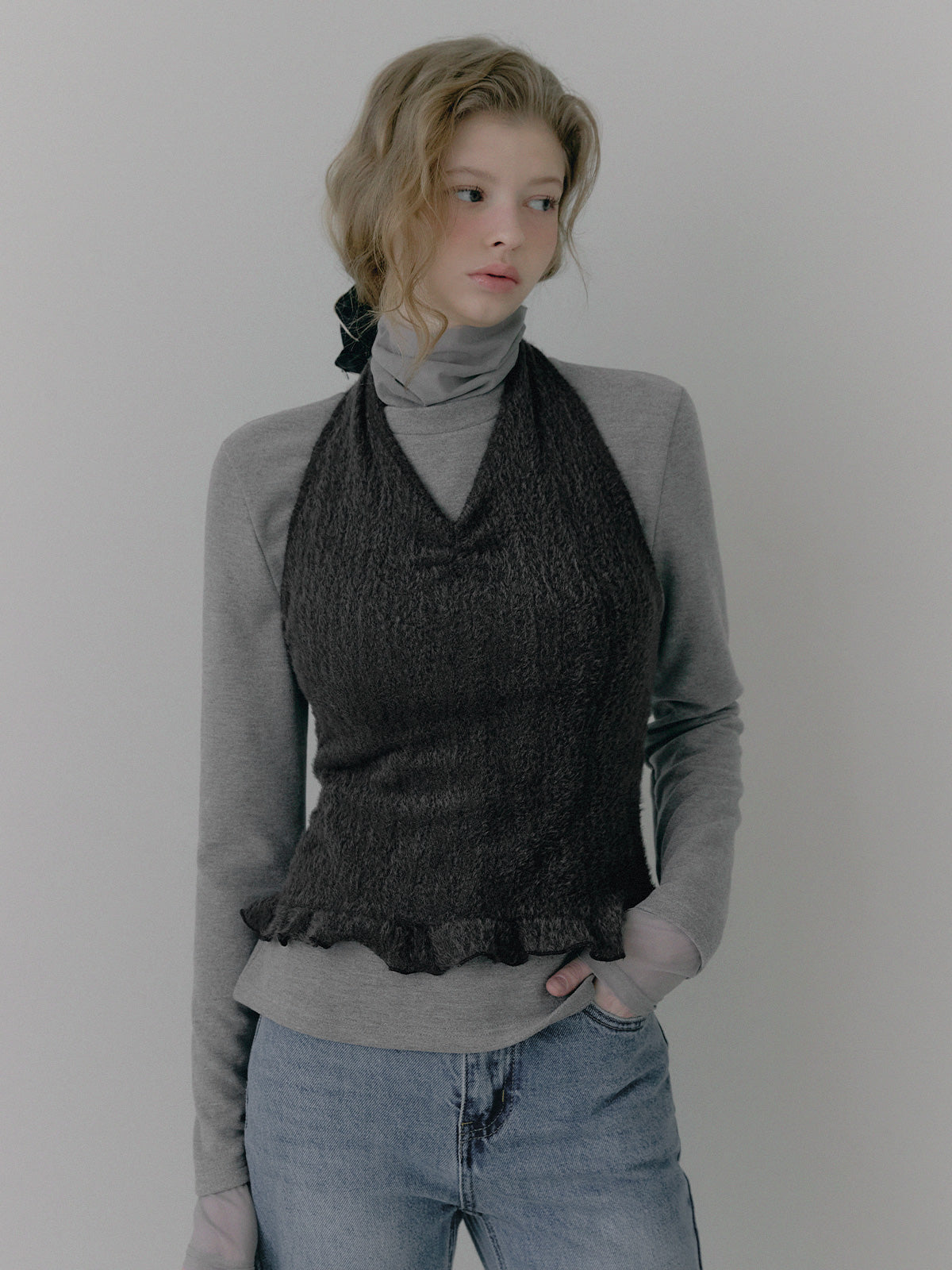 [TWEE] Hiddle Bouclé Neckholder Bustier mit Rüschen