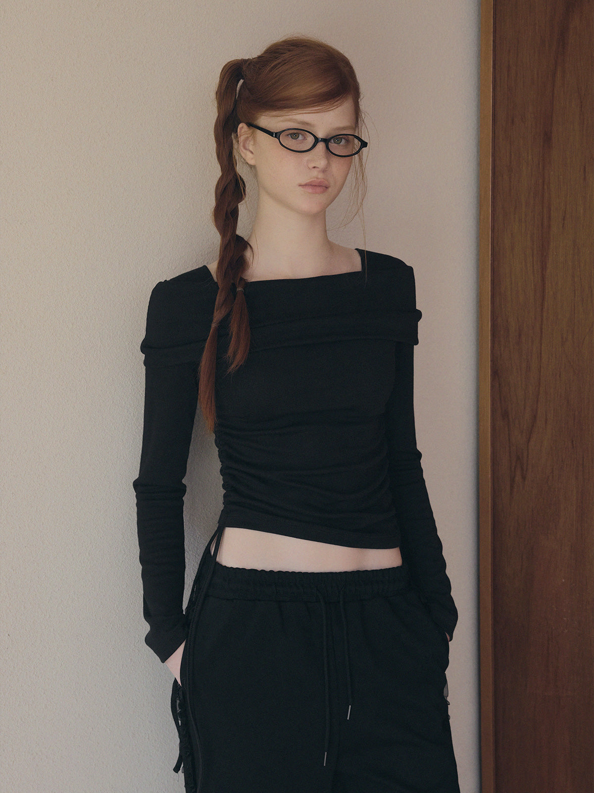 [TWEE] Dwin 2-Way Drape Strap Long Sleeve Tee