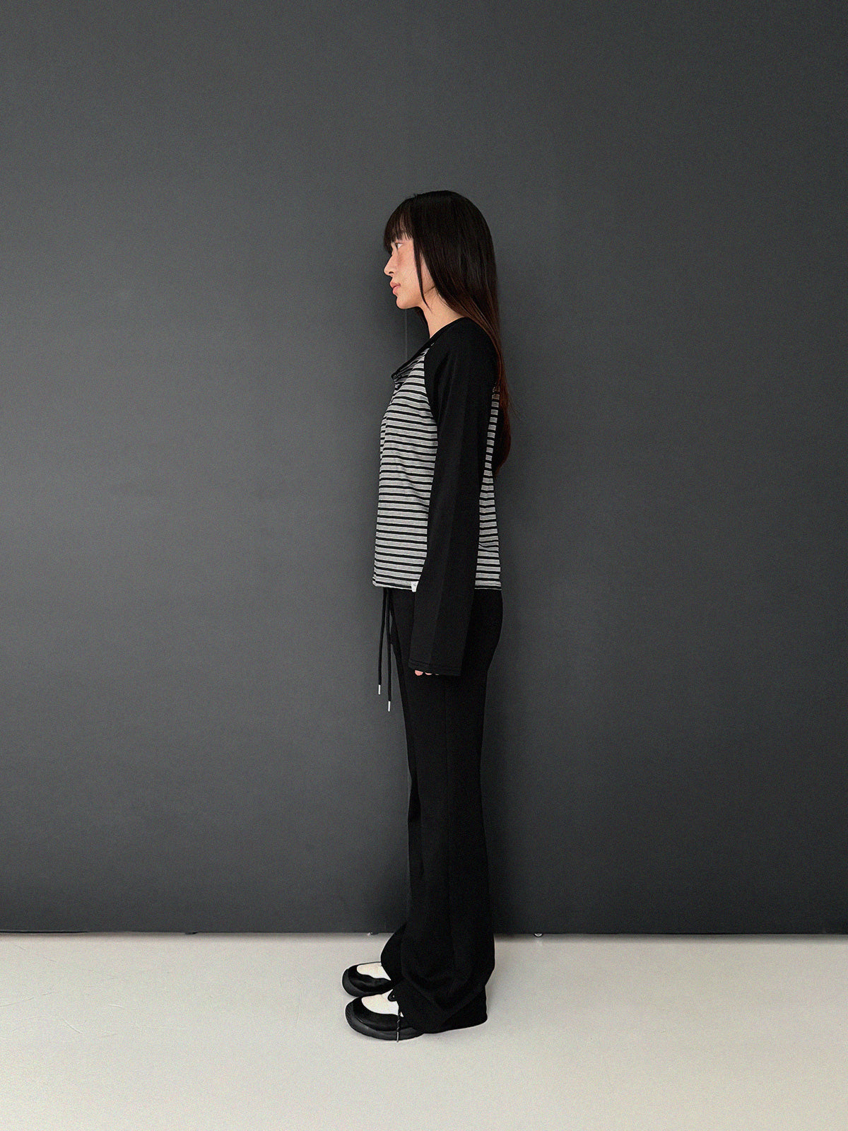 [TWEE] Mono button striped color-block long-sleeve T-shirt