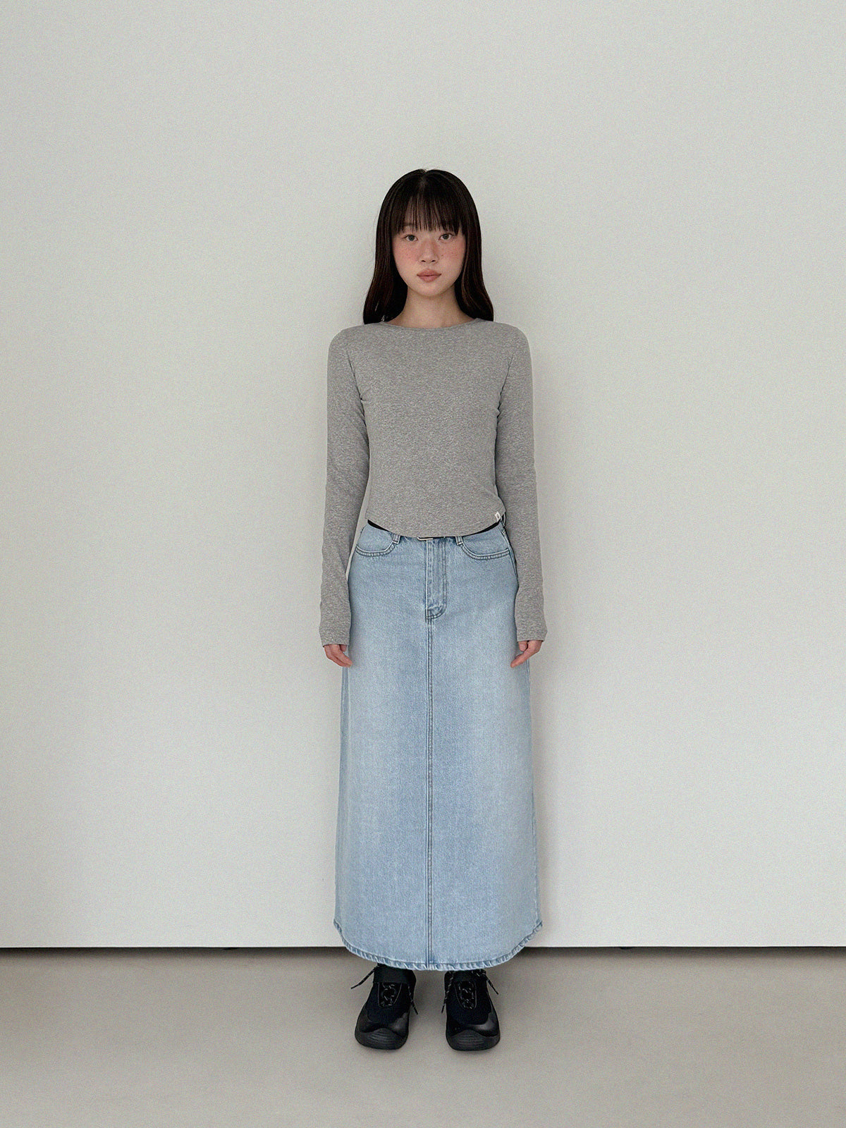 [TWEE ] Steel round-neck long-sleeve T-shirt