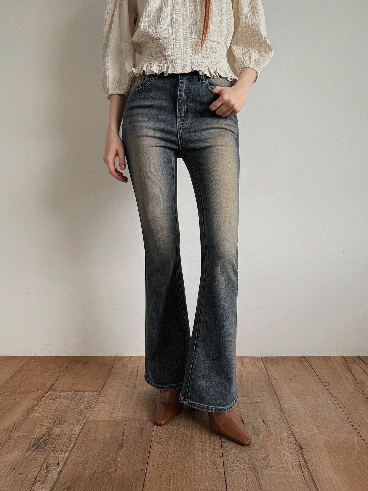 [TWEE] Nisha Vintage-Washed Bootcut Denim Pants Jean