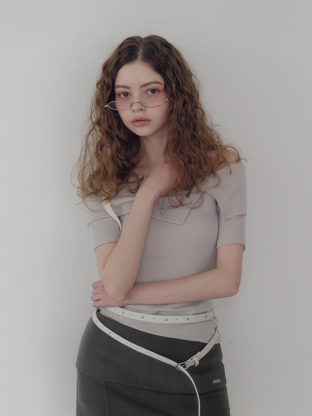 [TWEE] Petit strap one shoulder t-shirt