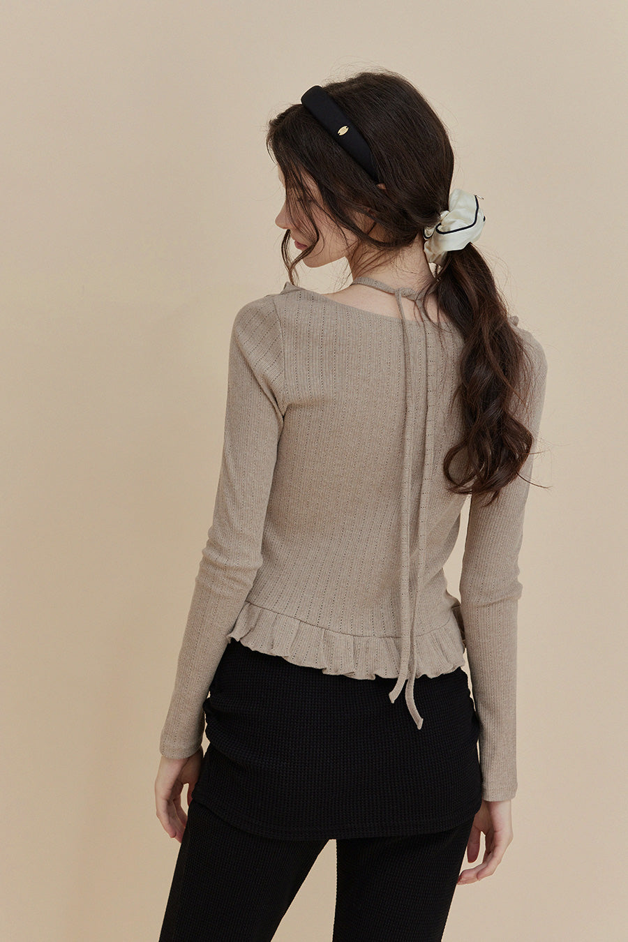 [TWEE] Bulet Halter Ruffle T-Shirt