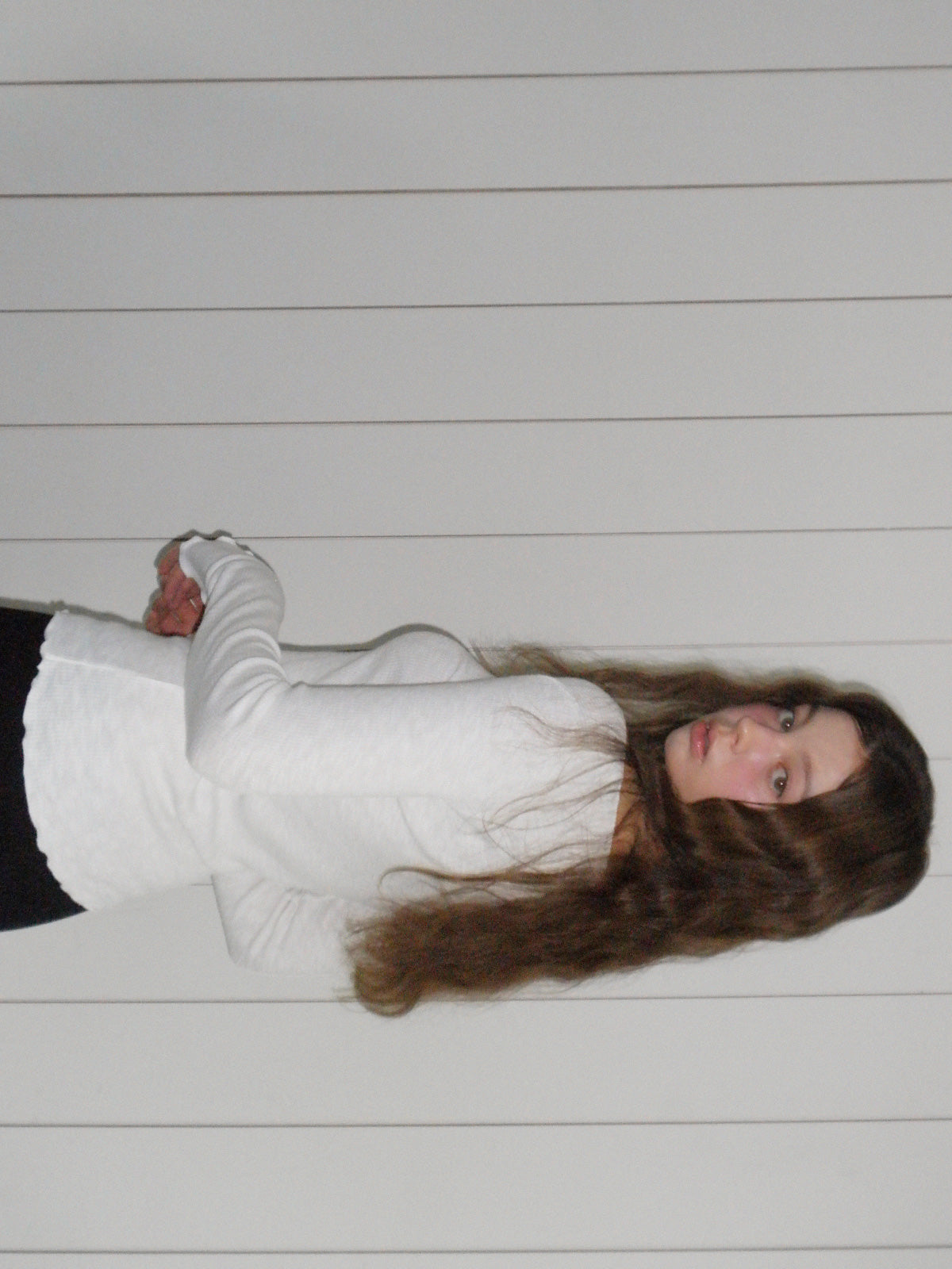 [TWEE] Corp Wave V领T恤